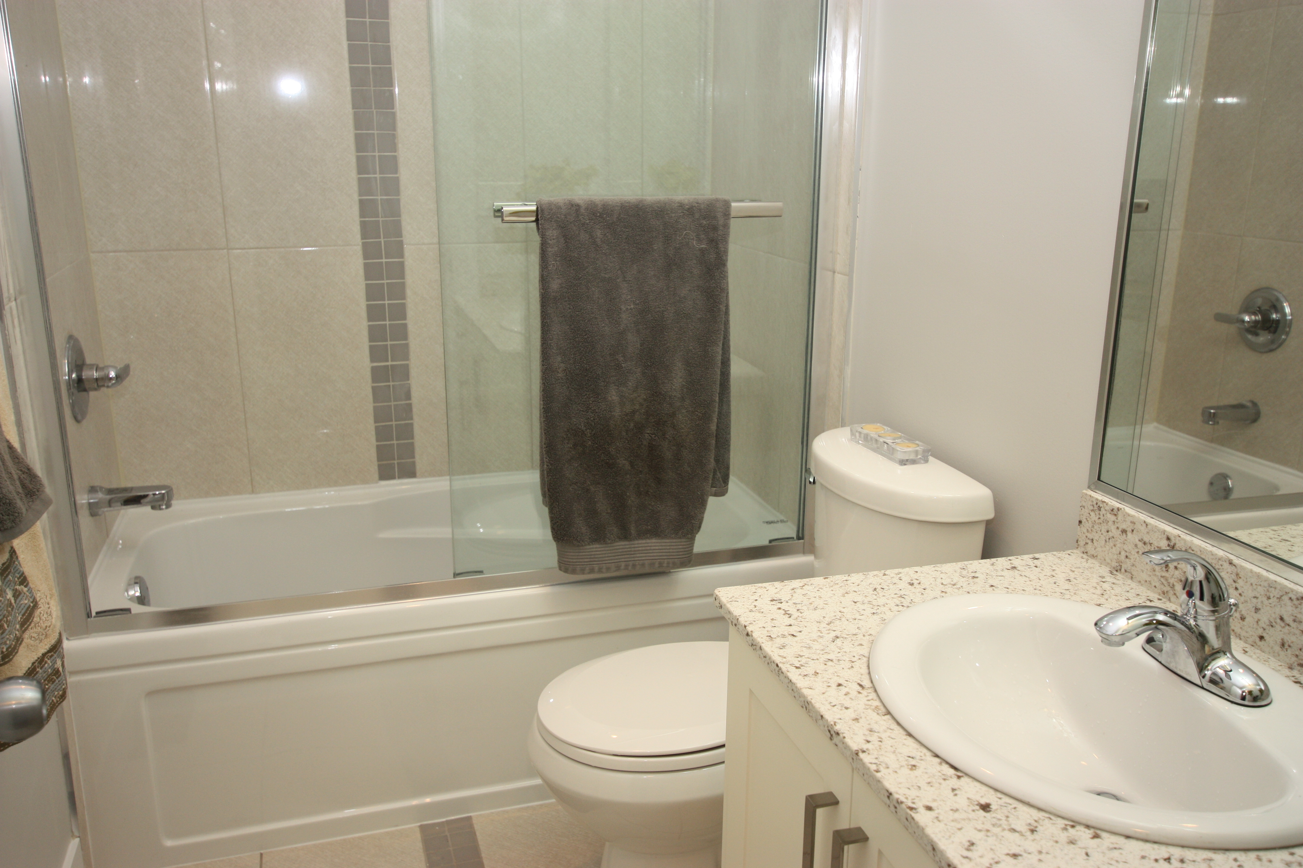 10624 River Road, Delta BC, V4C 2R7 12