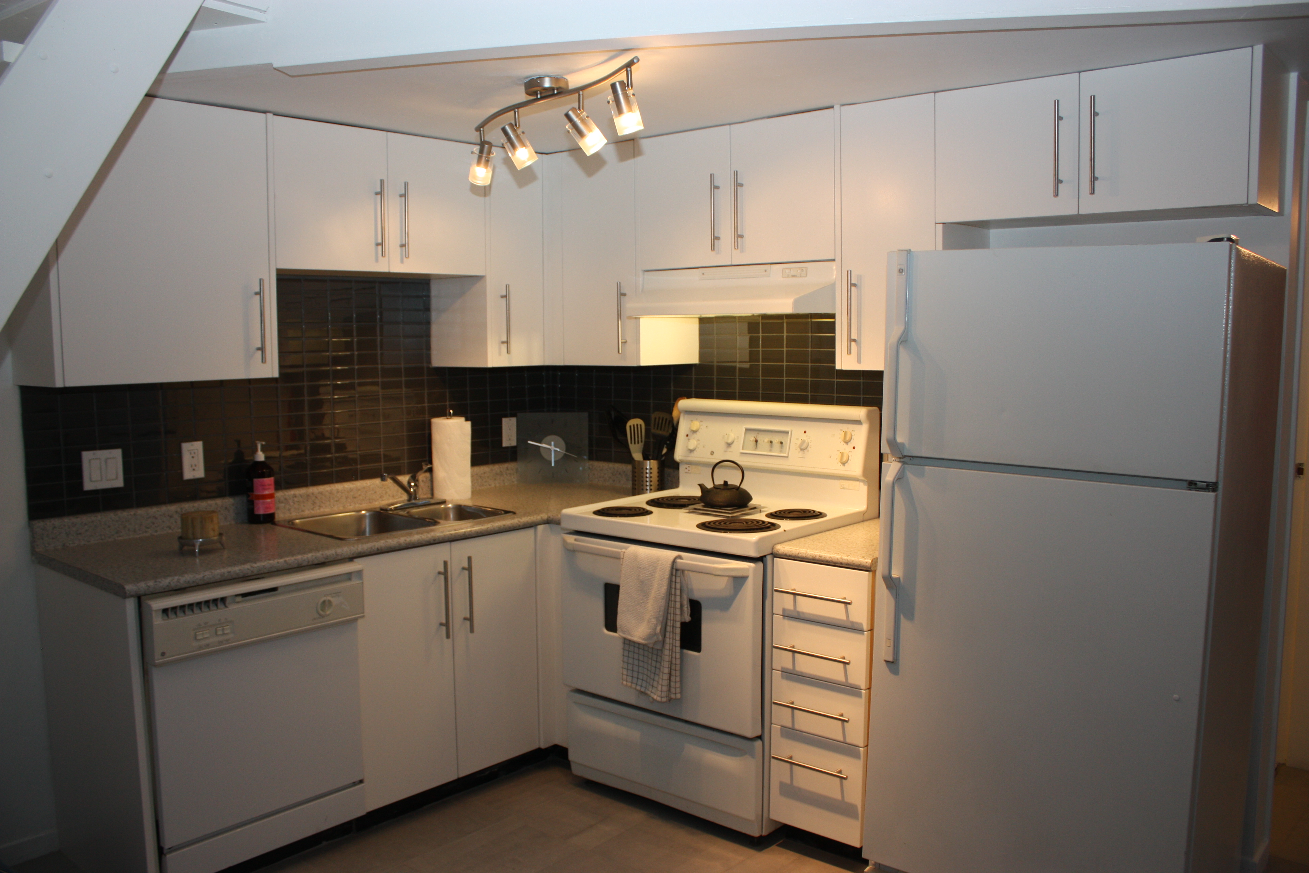 311-1 E CORDOVA ST  VANCOUVER V6A 4H3 4