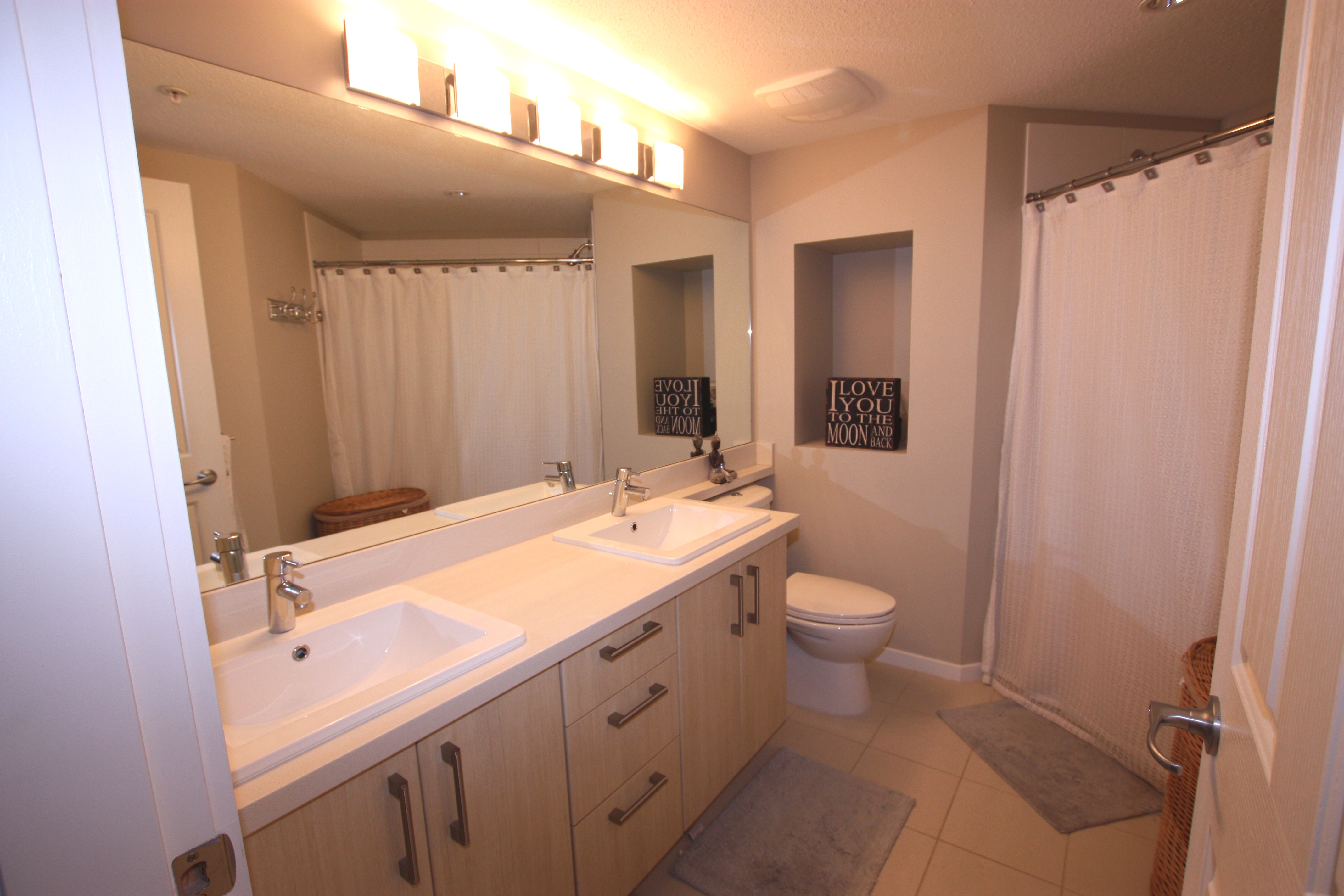 414 3178 DAYANEE SPRINGS Boulevard  Coquitlam V3E 0B9 19