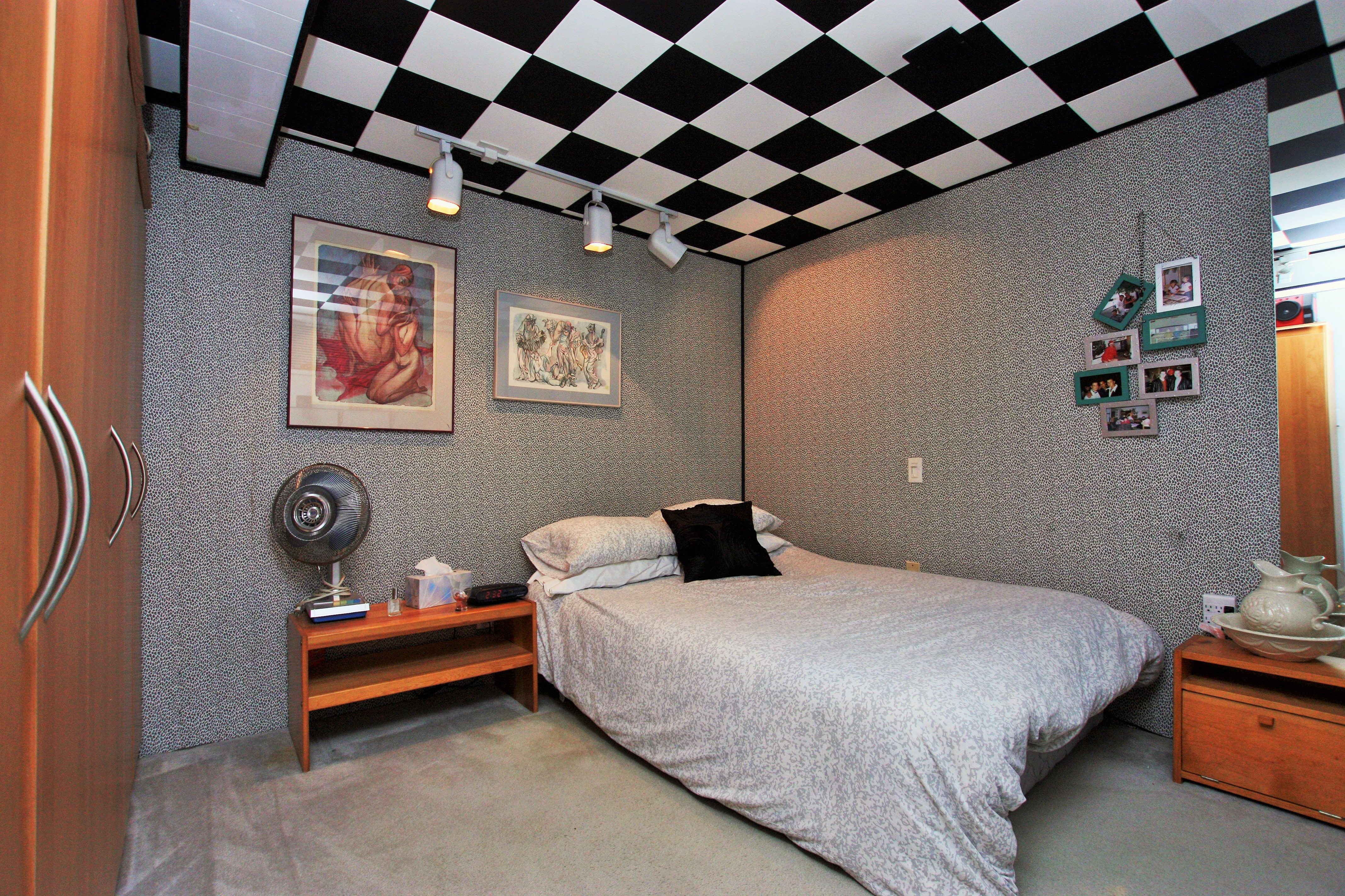 4177 Dominion Street,  Burnaby BC, V5G 1C5 12