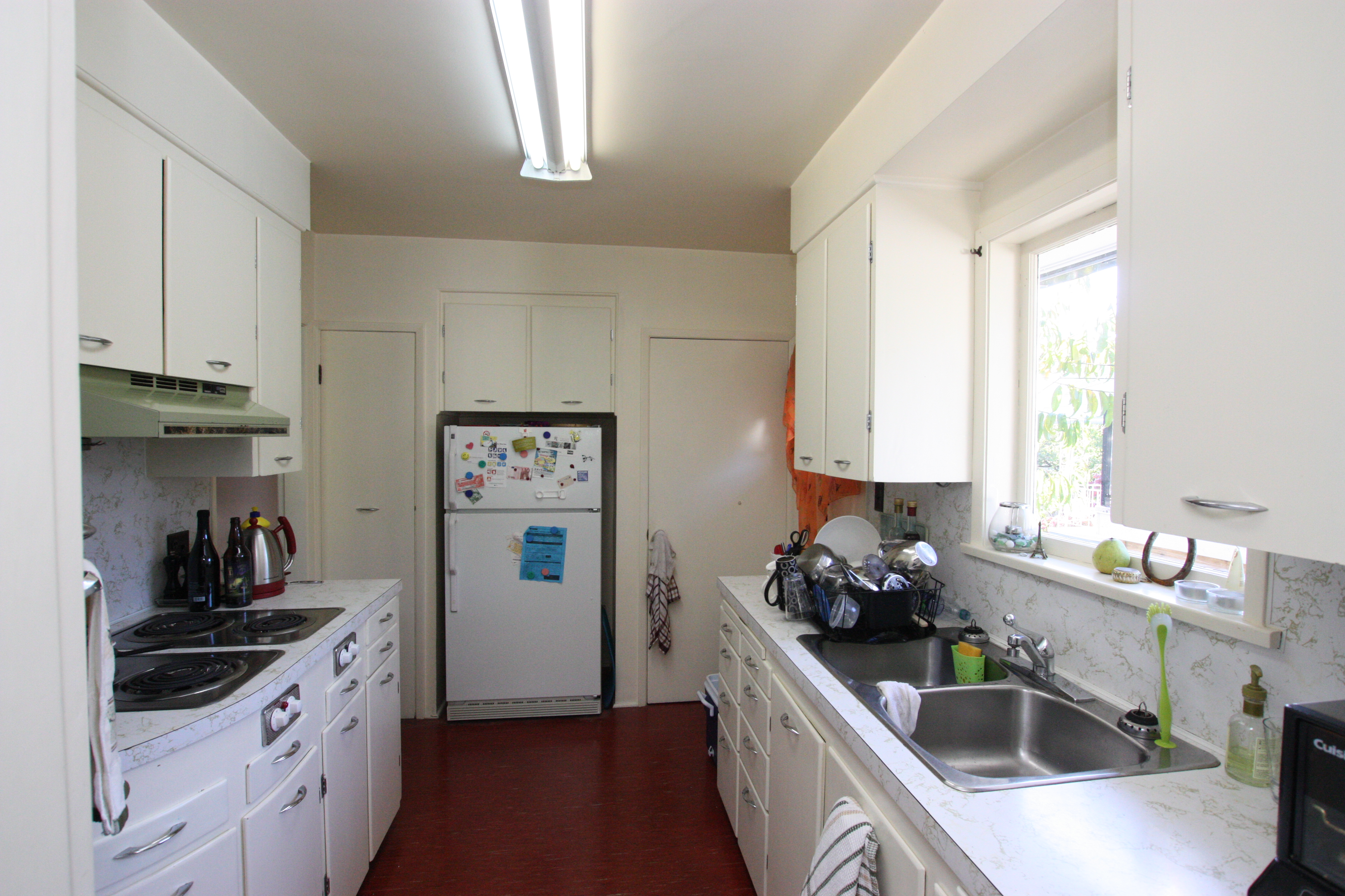 7251 CURTIS Street  Burnaby, BC  V5A 1K1 6