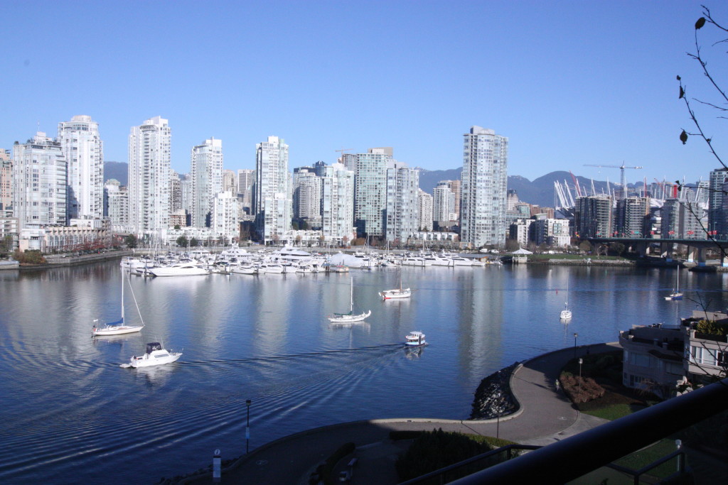 815-456 MOBERLY ROAD, Vancouver BC