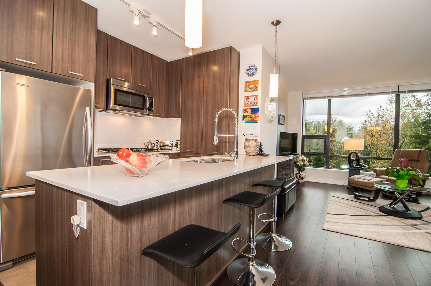 607 301 CAPILANO ROAD, Port Moody, BC 10