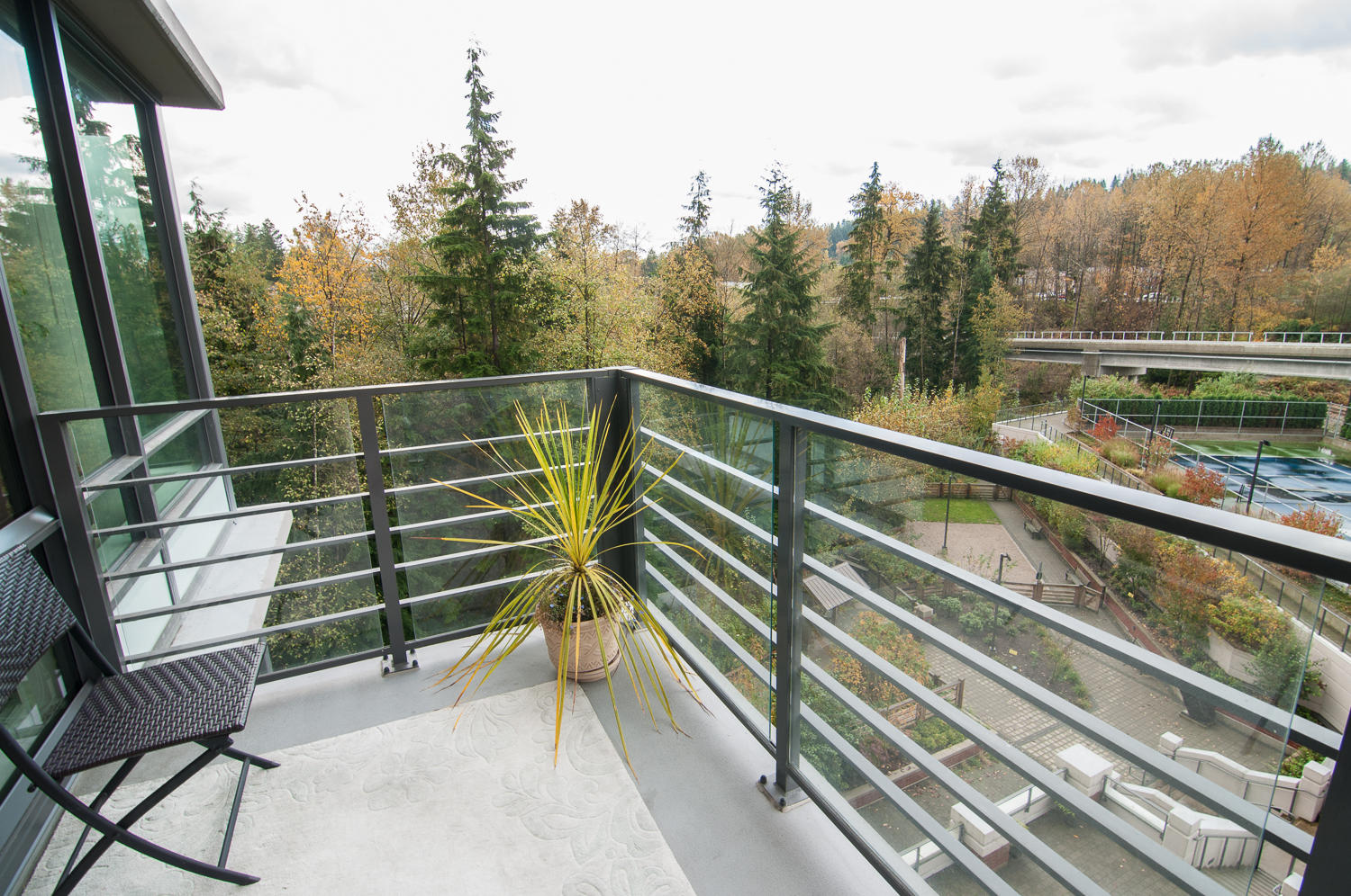 607 301 CAPILANO ROAD, Port Moody, BC 18