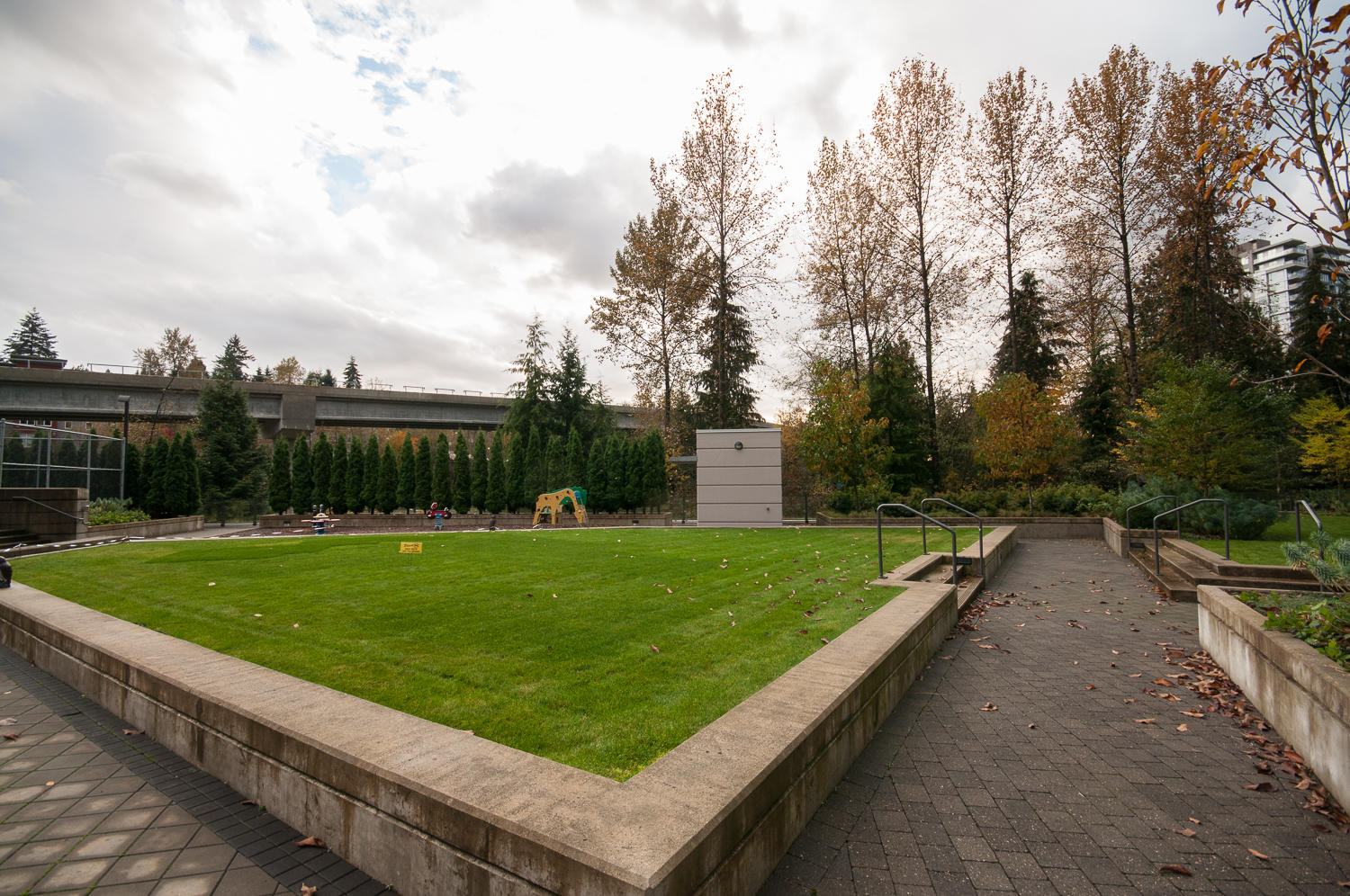 607 301 CAPILANO ROAD, Port Moody, BC 25