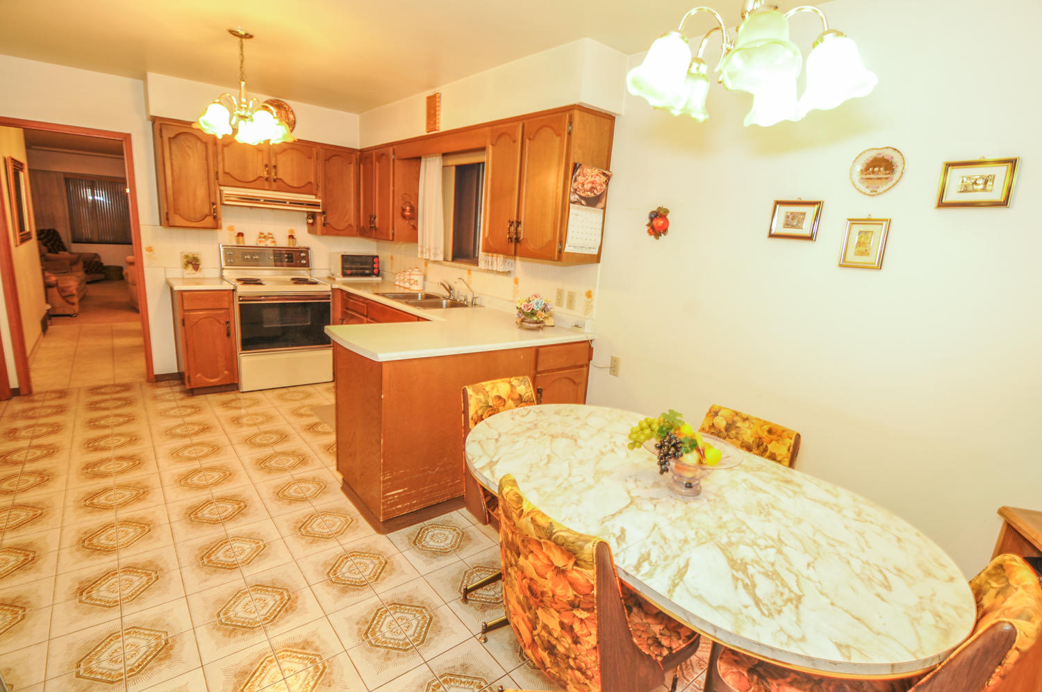 2676 VENABLES STREET, Vancouver , BC 10