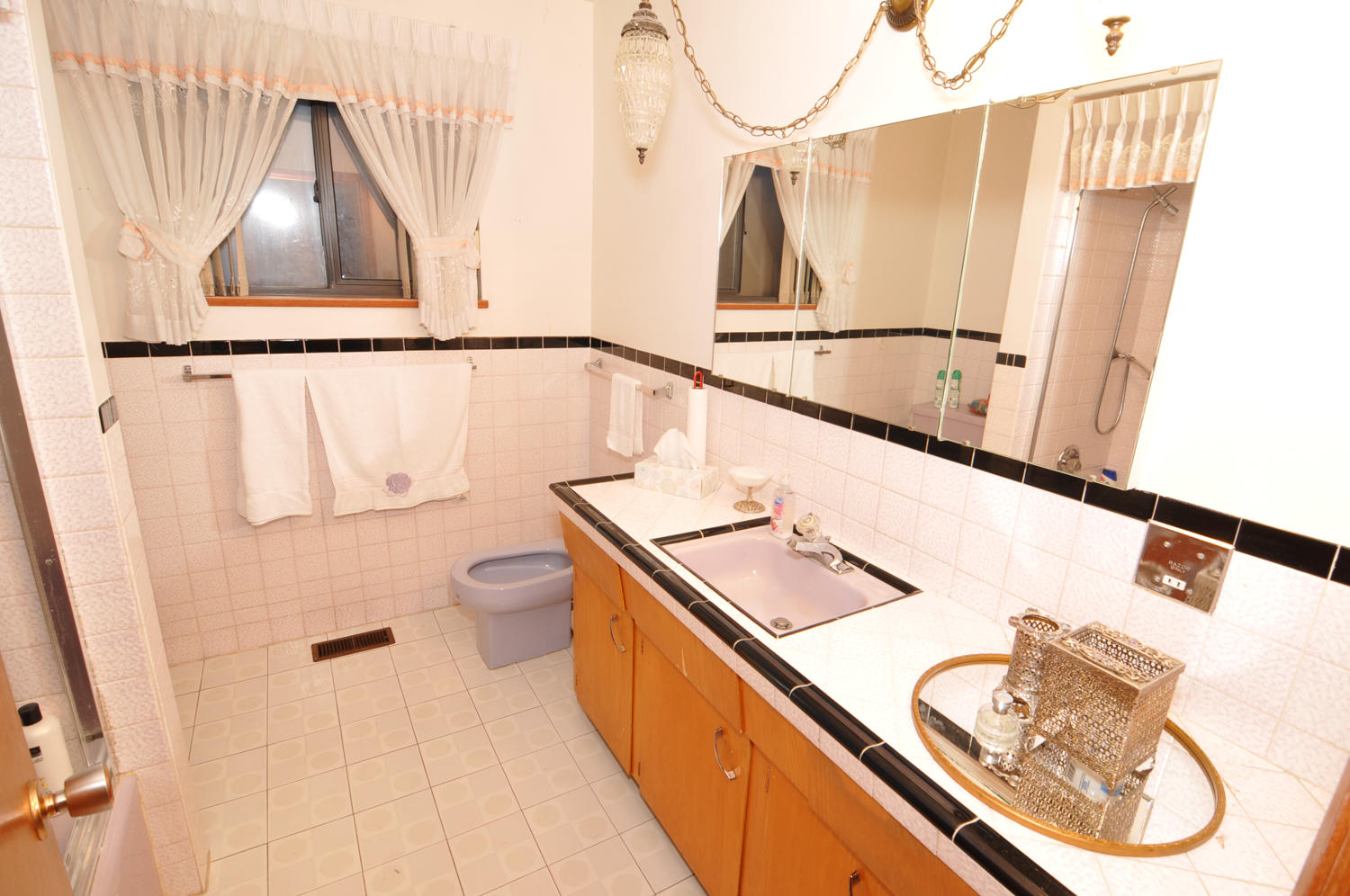 2676 VENABLES STREET, Vancouver , BC 15