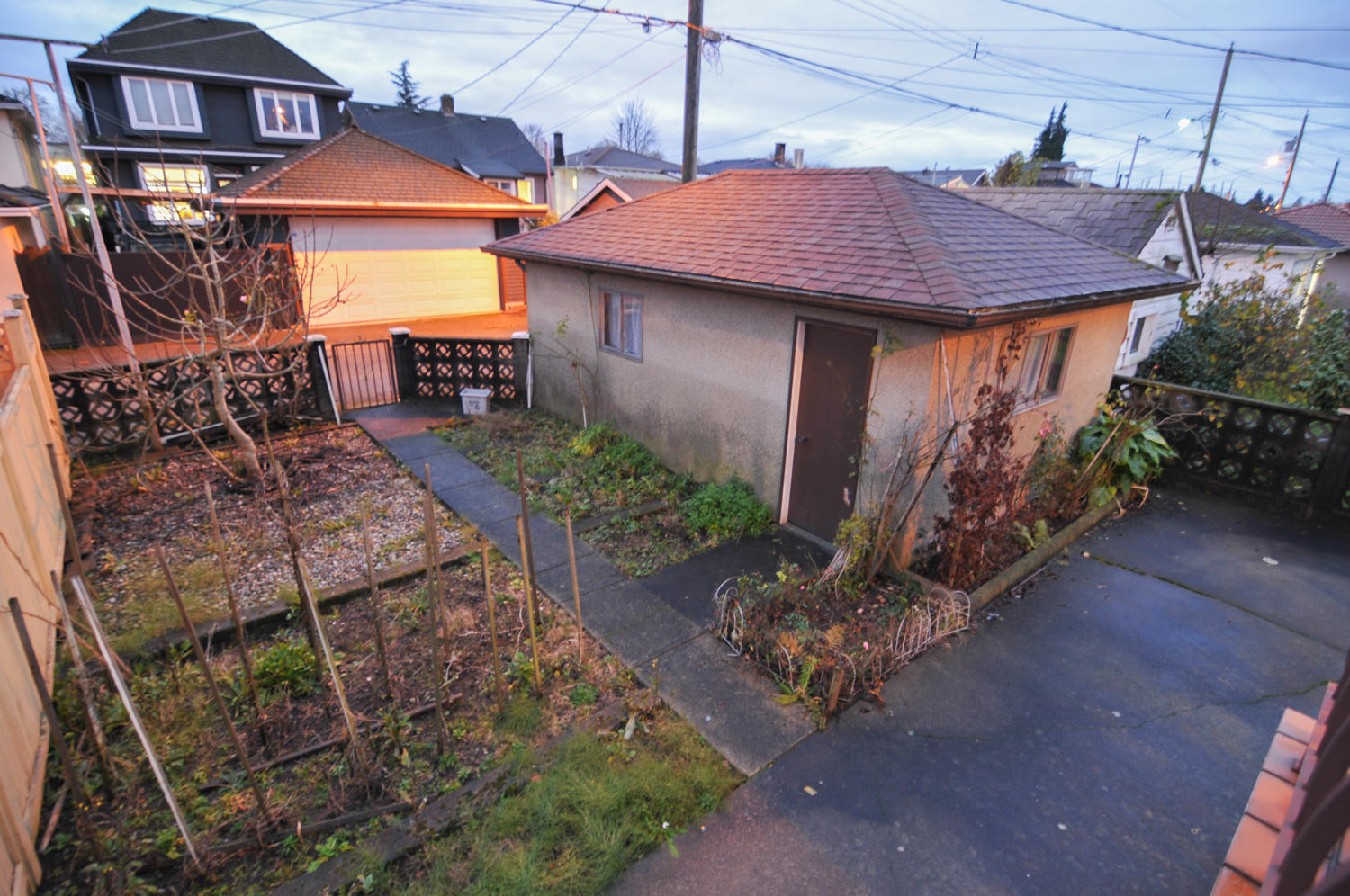 2676 VENABLES STREET, Vancouver , BC 27