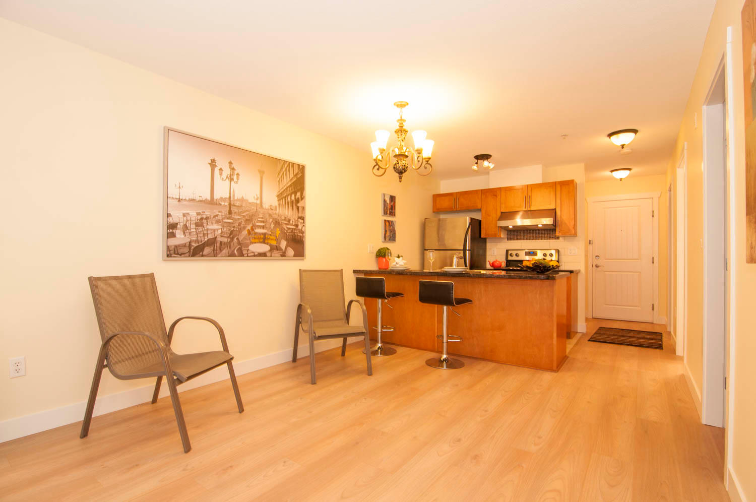 207 2342 WELCHER AVENUE, Port Coquitlam, BC