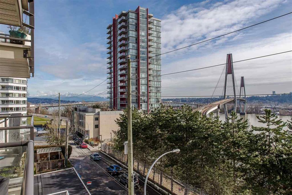 307 210 CARNARVON STREET, New Westminster, BC 11
