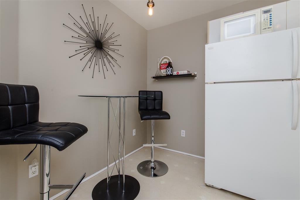 307 210 CARNARVON STREET, New Westminster, BC 4