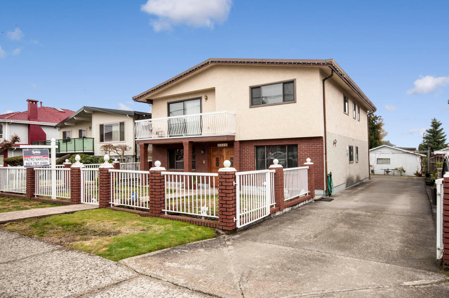 8048 14TH AVENUE, Burnaby, BC