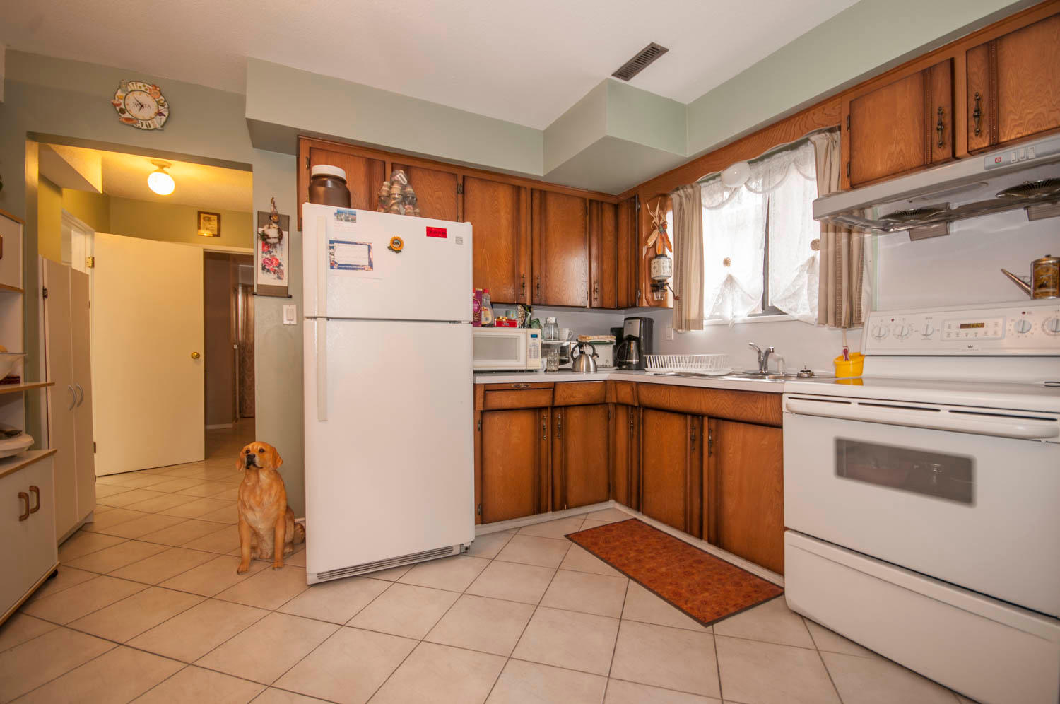8048 14TH AVENUE, Burnaby, BC 22