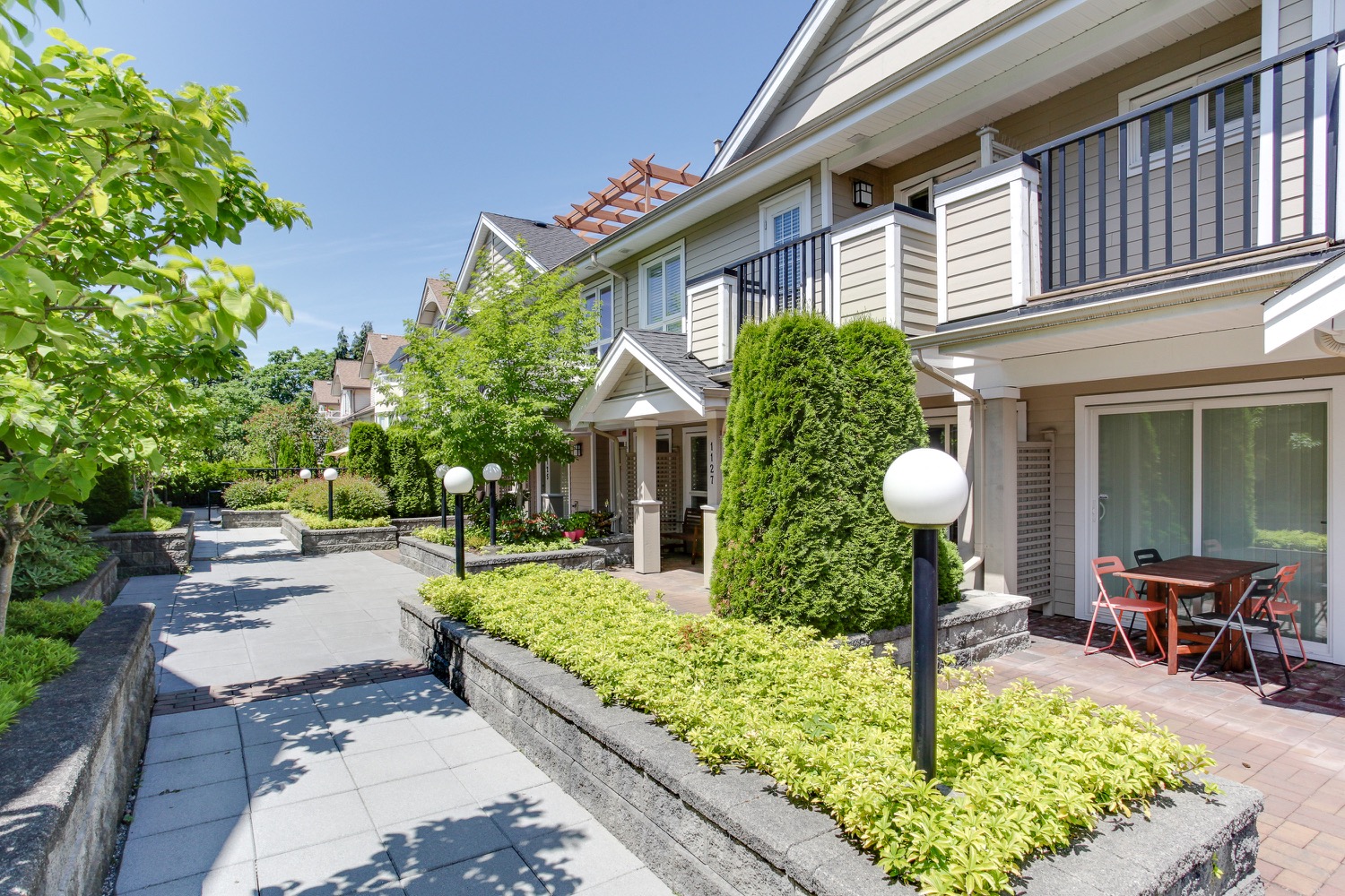 1125 ST. ANDREWS AVENUE, North Vancouver, BC 2