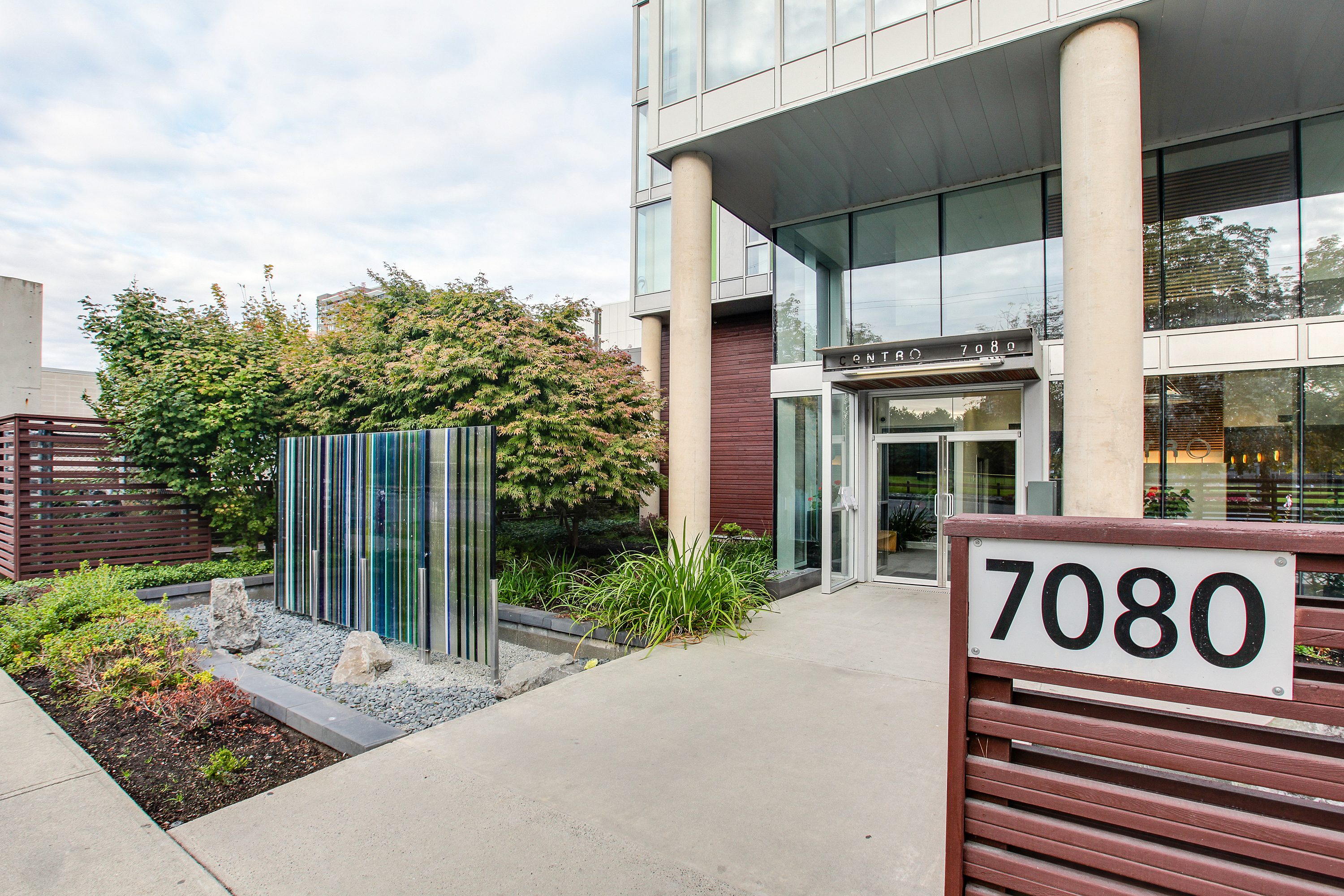 1306-7080 No 3 Road Road Richmond 7