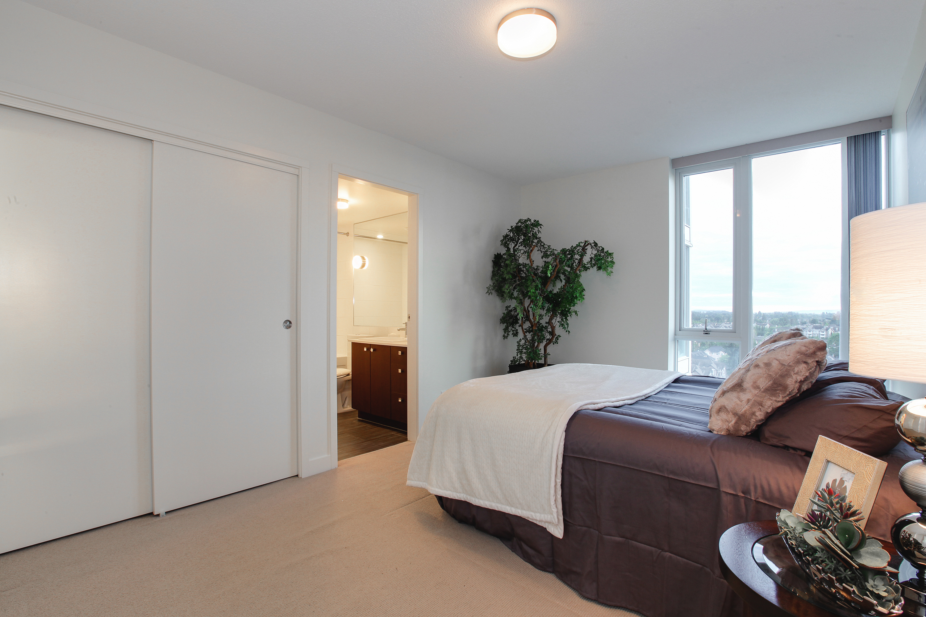 1306-7080 No 3 Road Road Richmond 18