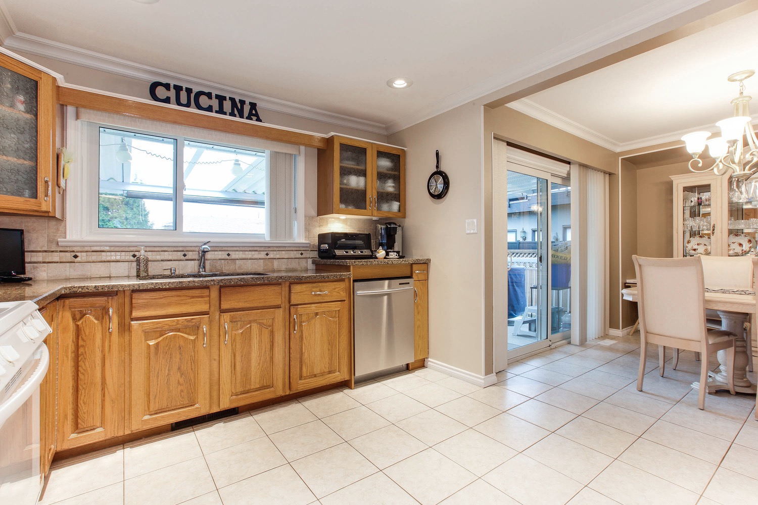 1225 Sperling Avenue Burnaby 3