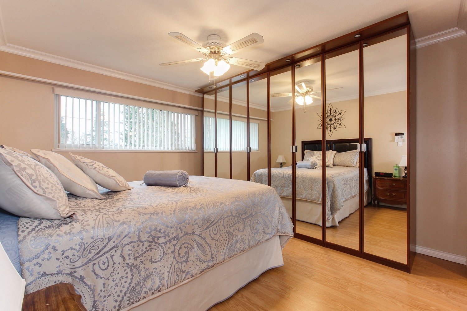 1225 Sperling Avenue Burnaby 14