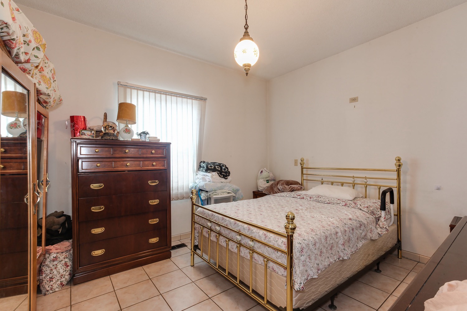 1595 Renfrew Street Vancouver 13