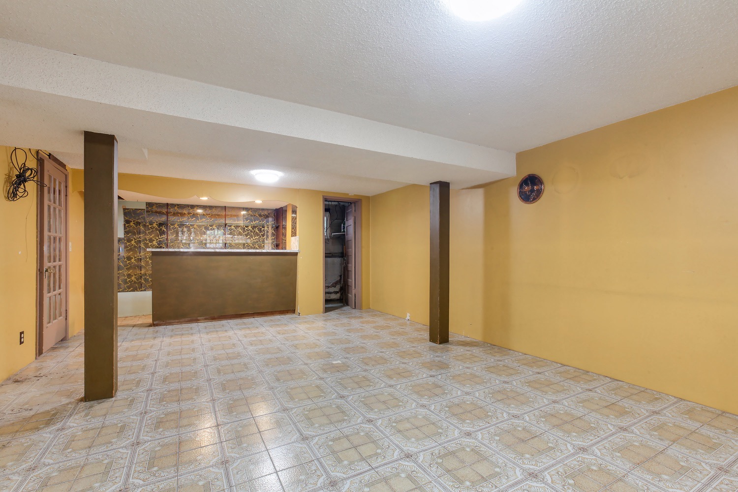 1595 Renfrew Street Vancouver 23