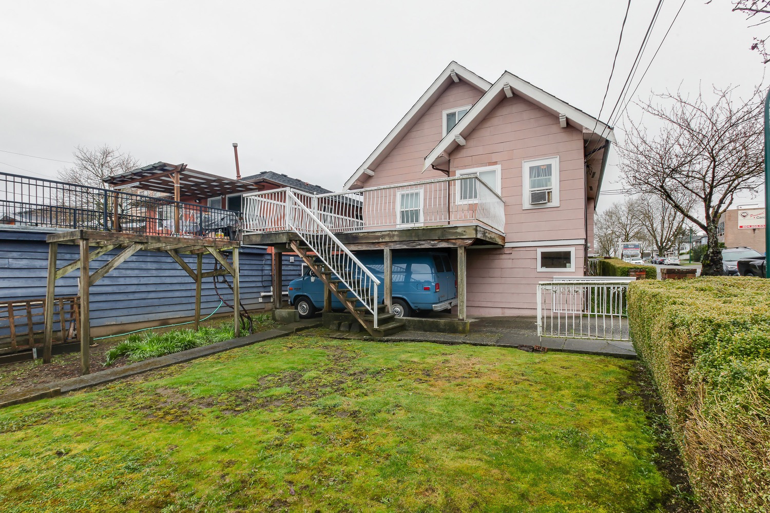 1595 Renfrew Street Vancouver 25