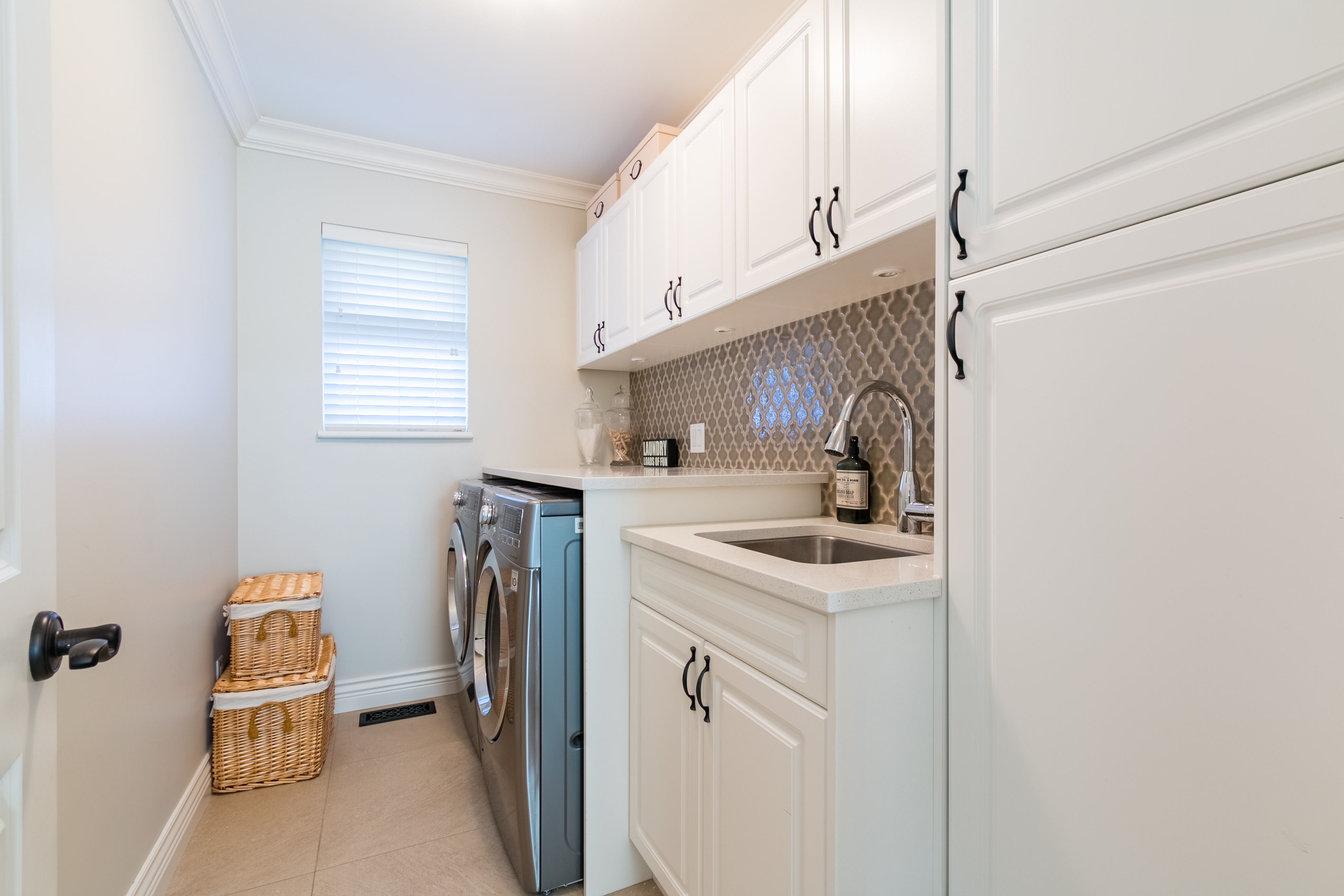 690 Madison Avenue Burnaby 22