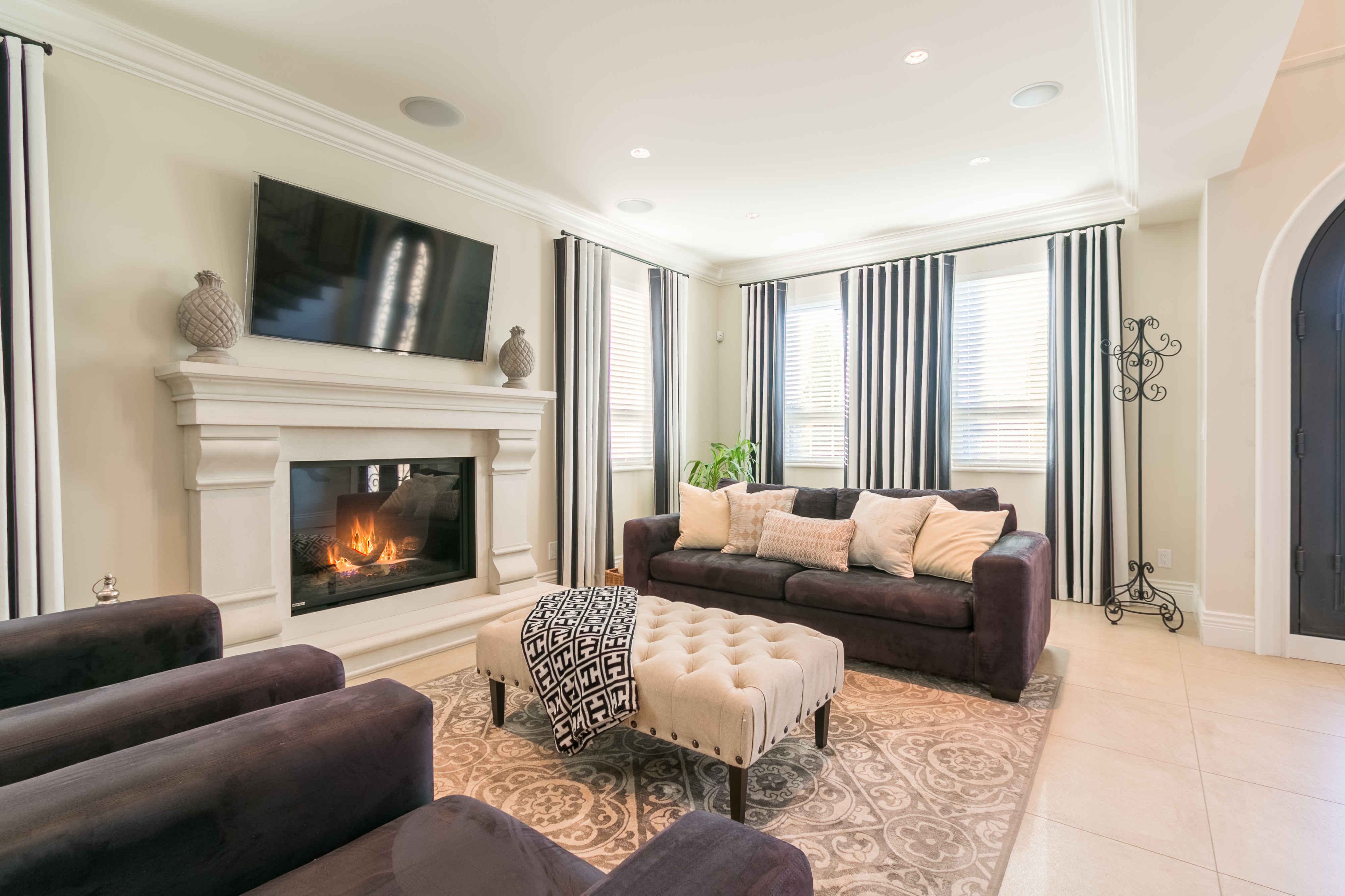 690 Madison Avenue Burnaby 8
