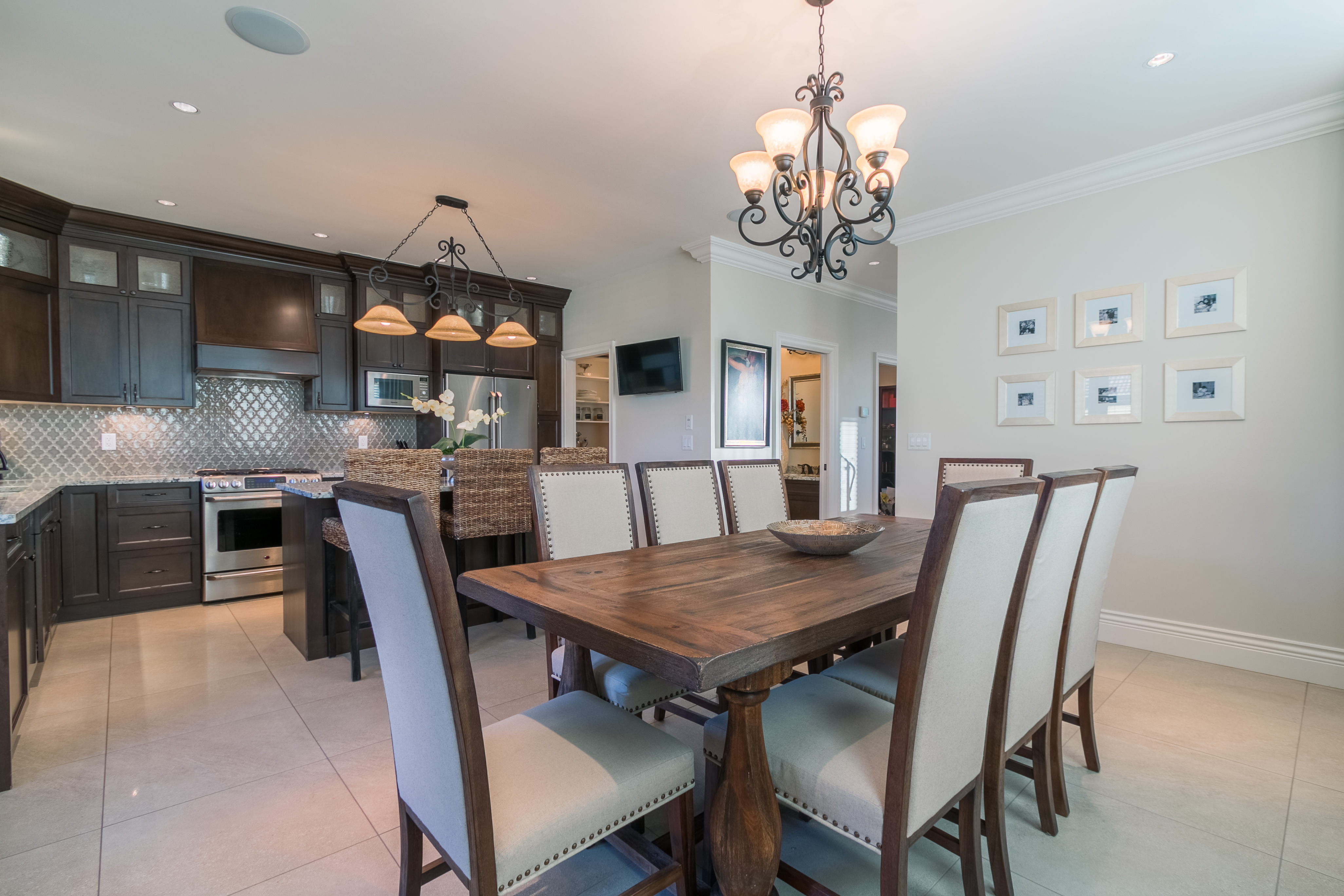 690 Madison Avenue Burnaby 14
