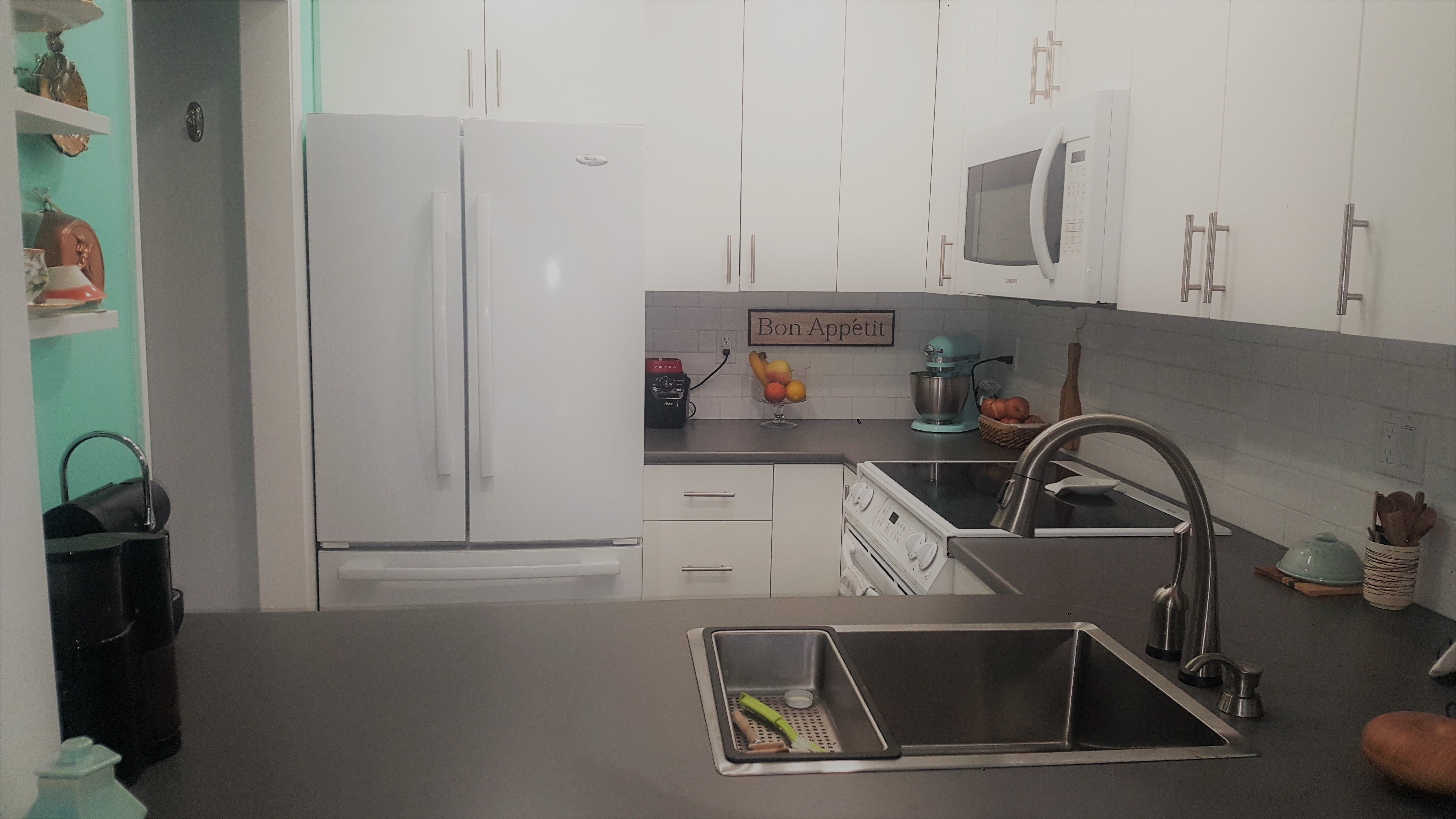 214 3875 W 4TH AVENUE, Vancouver, BC 19