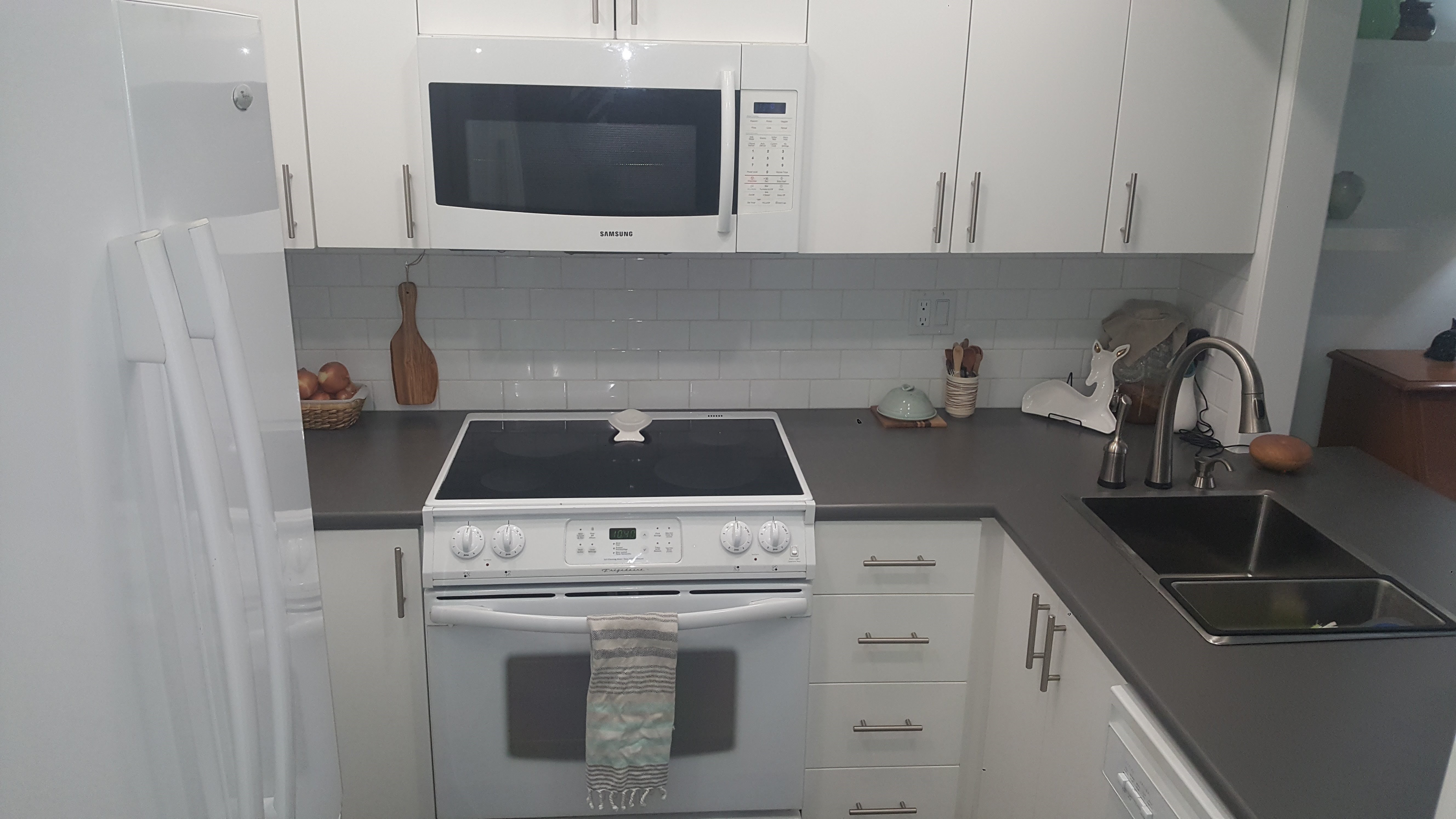 214 3875 W 4TH AVENUE, Vancouver, BC 21