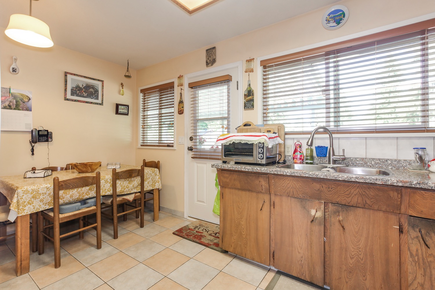 3660 Edingburgh Street Port Coquitlam 8