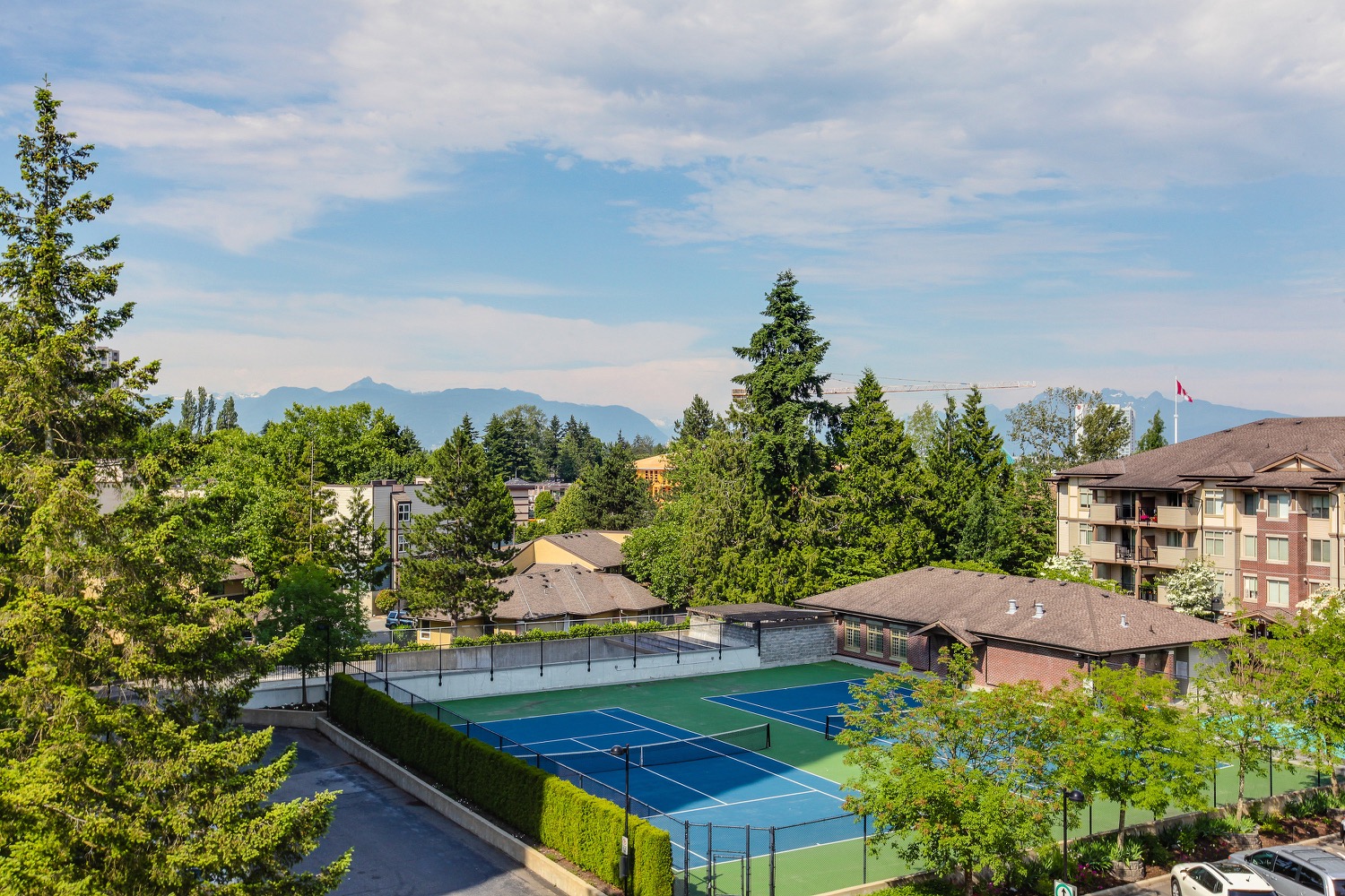 405-14877 100th Avenue Surrey 18