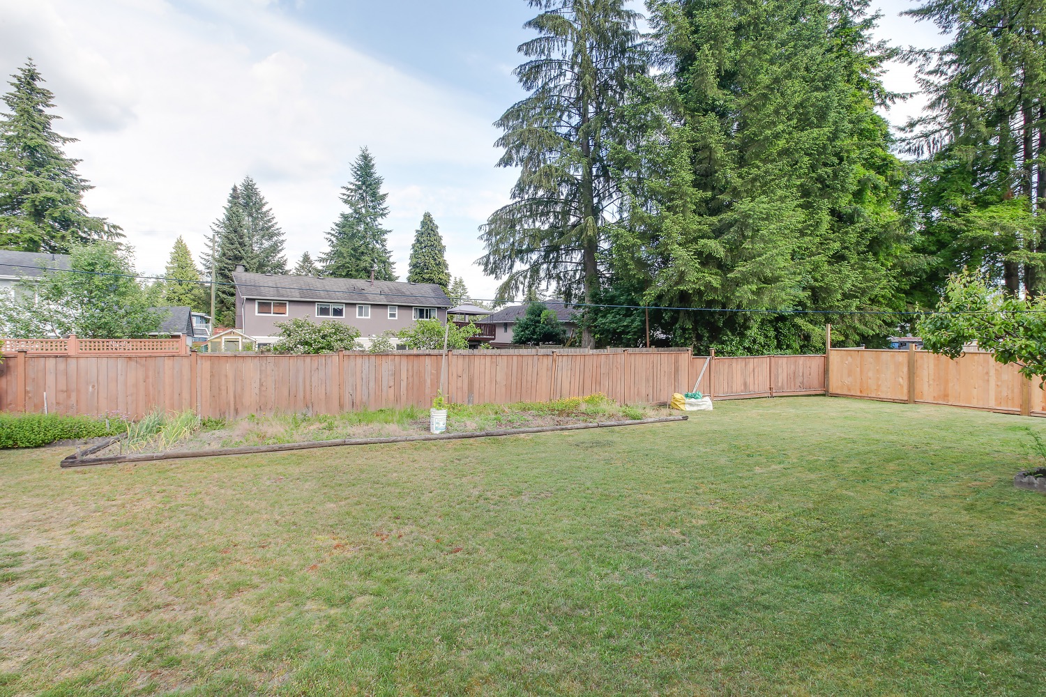 3660 Edingburgh Street Port Coquitlam 25