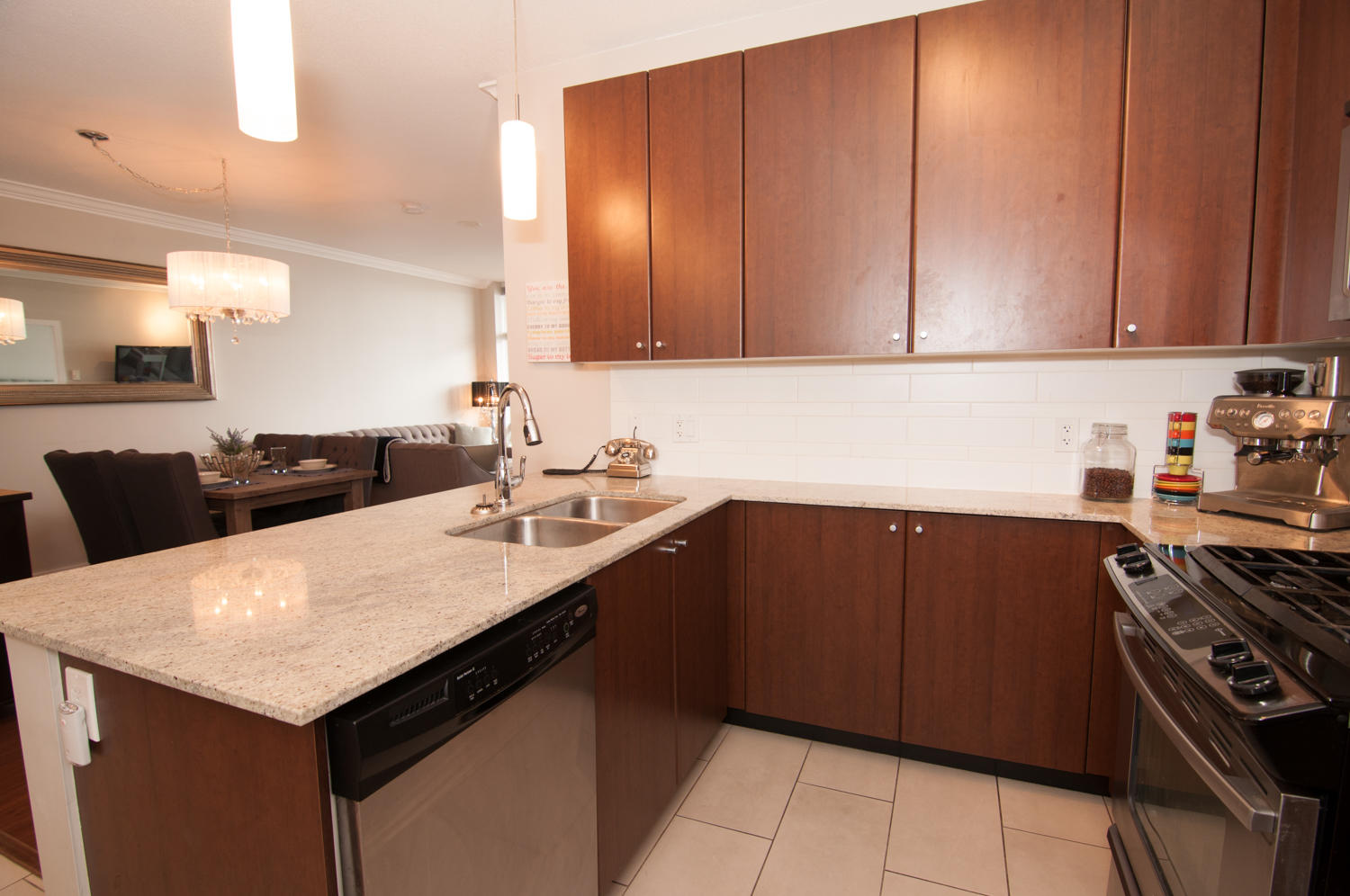 1903-280 Ross Drive New Westminster 4
