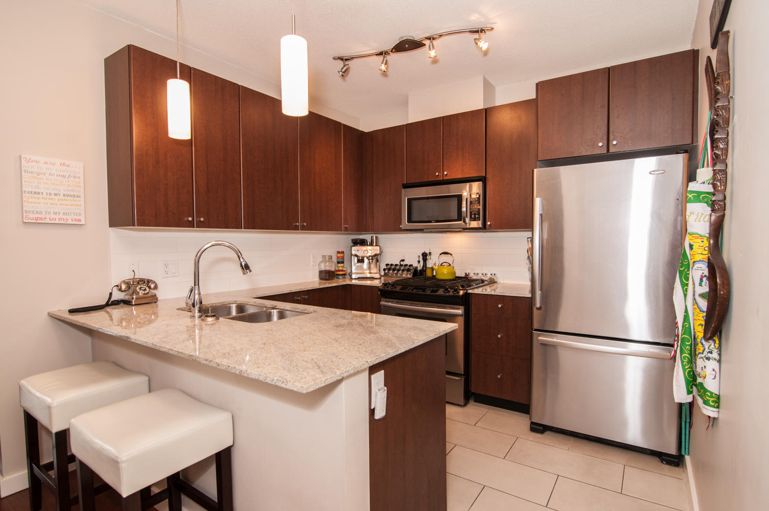 1903-280 Ross Drive New Westminster 5