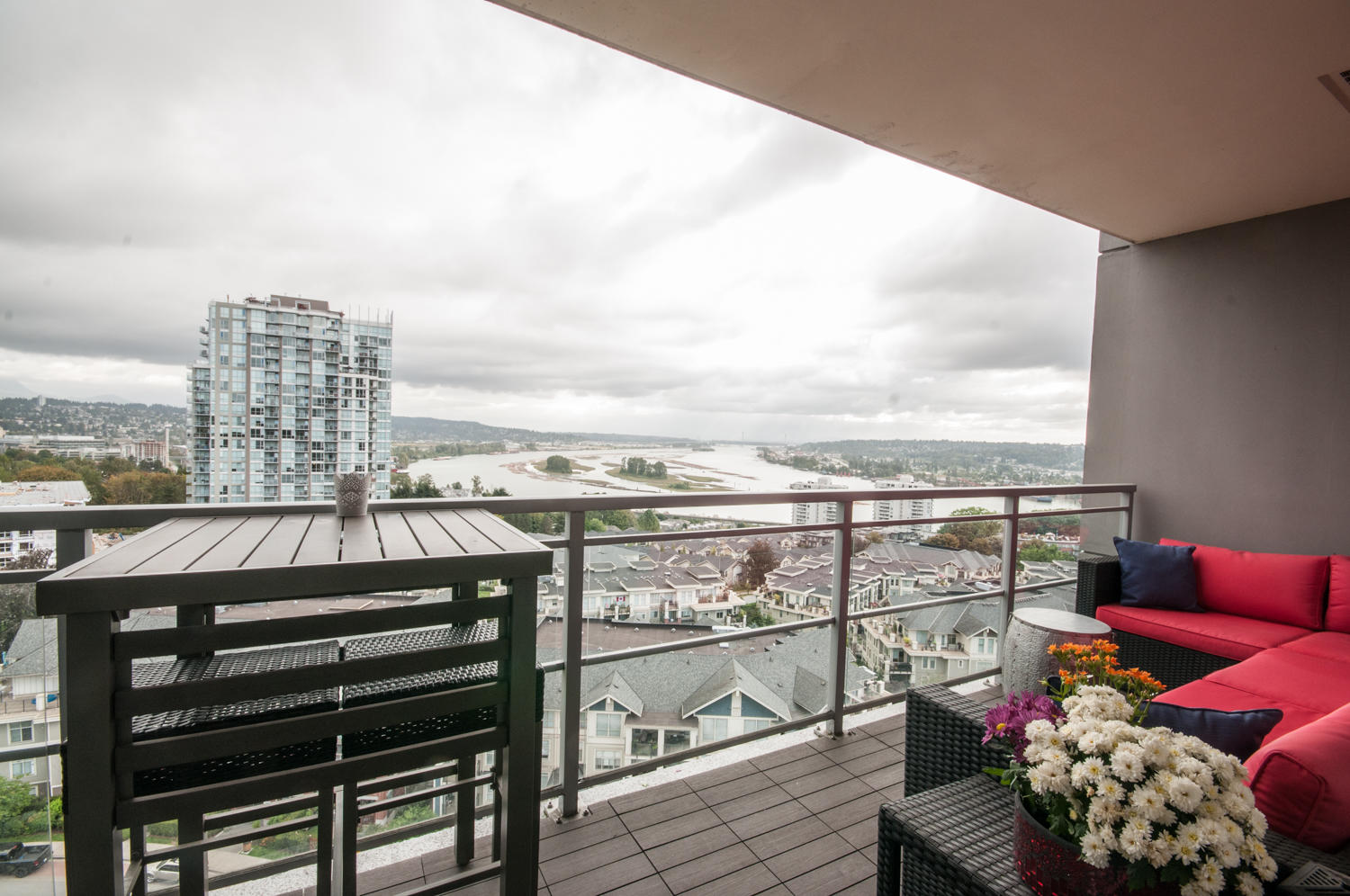 1903-280 Ross Drive New Westminster 15