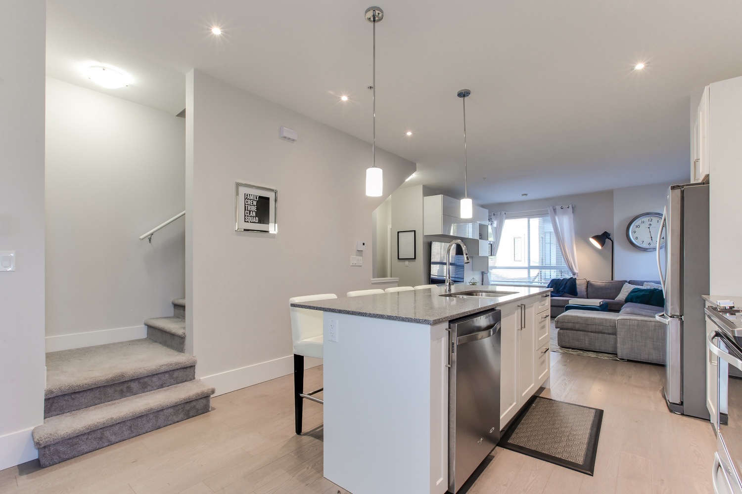 5-2139 Prairie Avenue 10