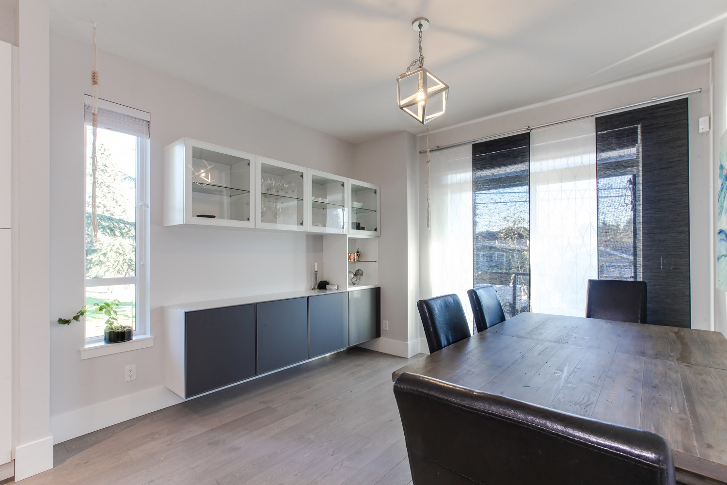 5-2139 Prairie Avenue 12