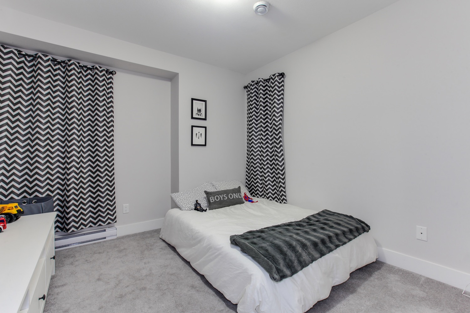 5-2139 Prairie Avenue 18