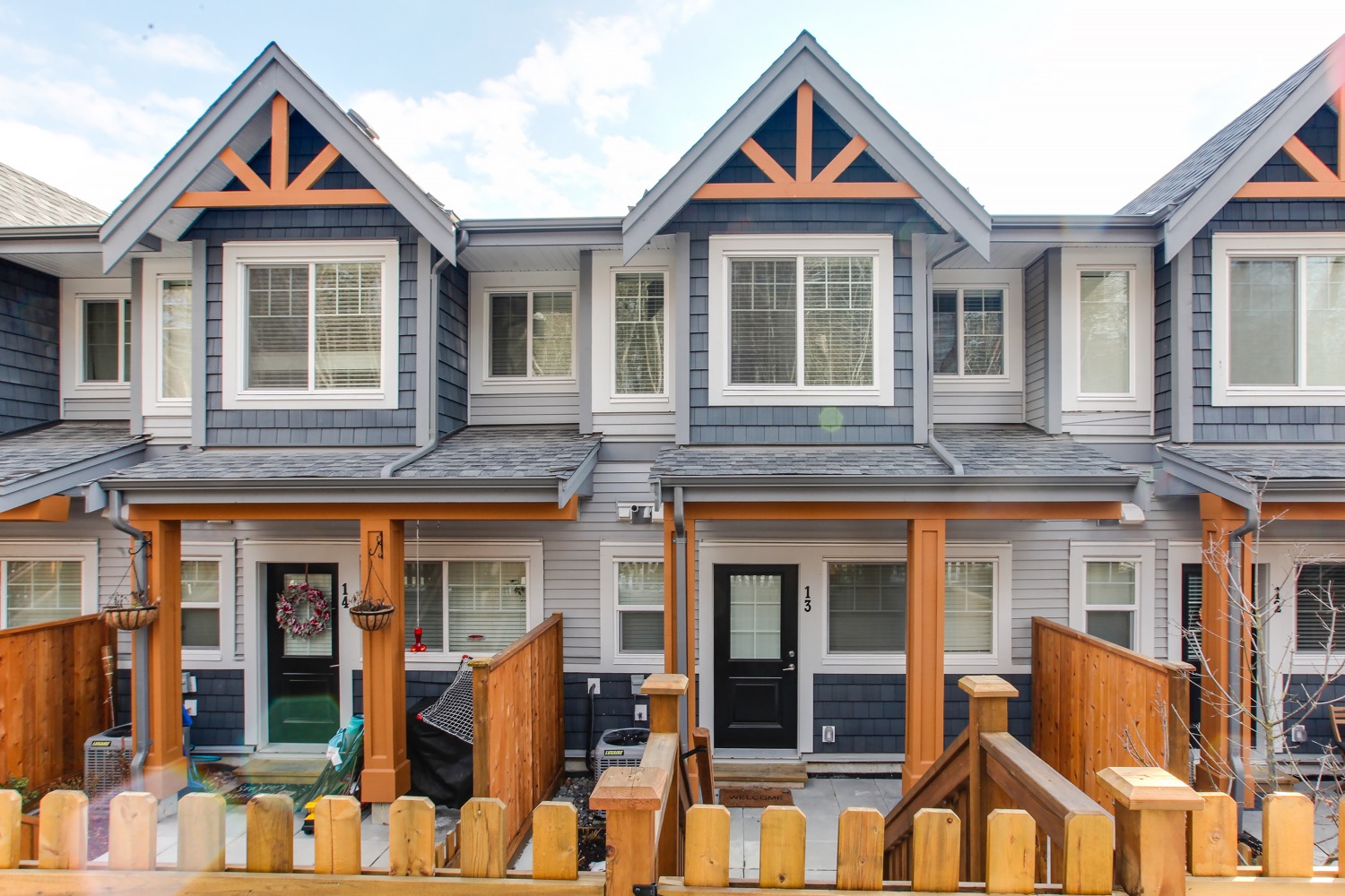 13-22810 113 Avenue Maple Ridge 2