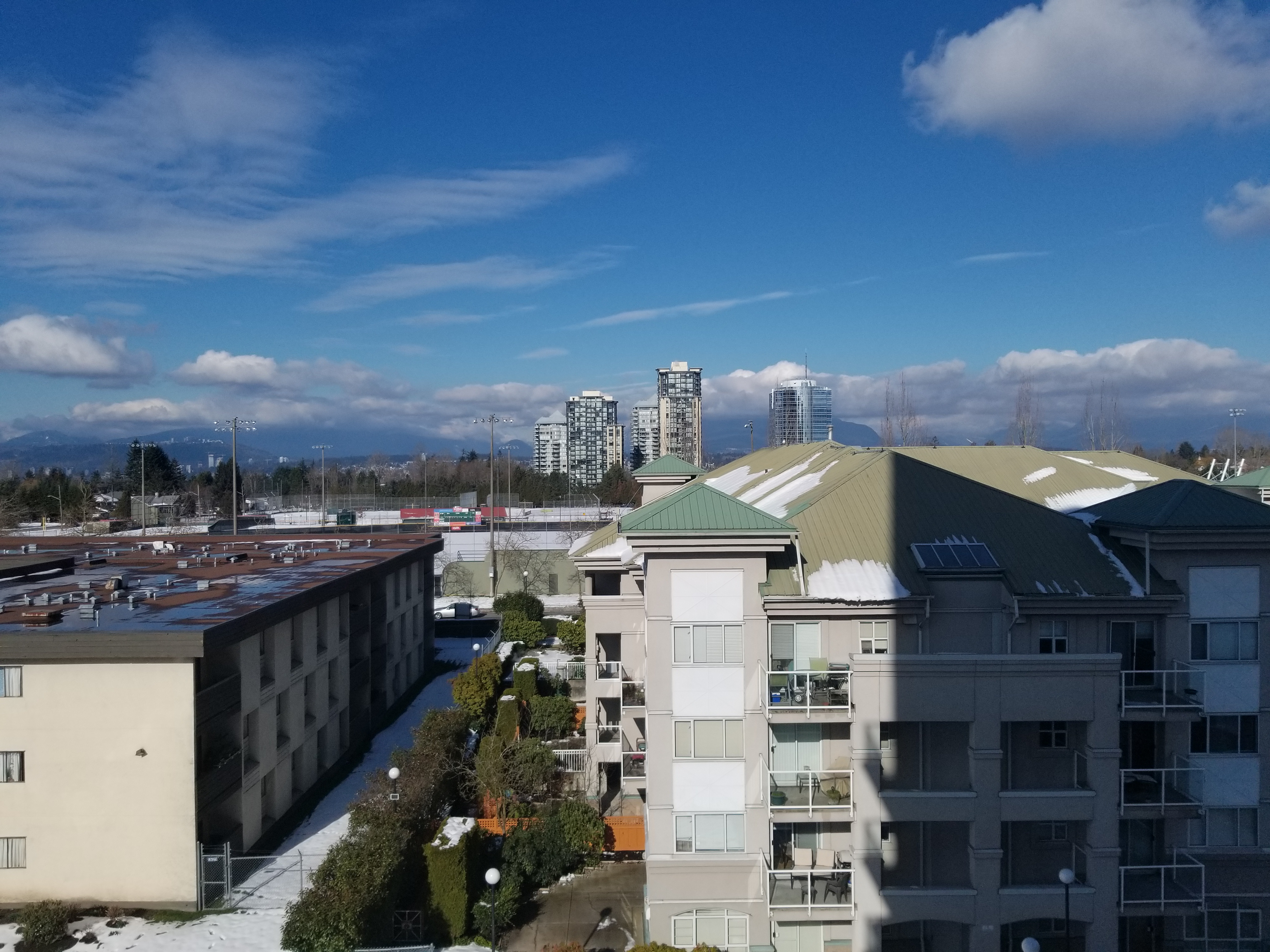 601 10523 UNIVERSITY DRIVE Surrey, BC 19