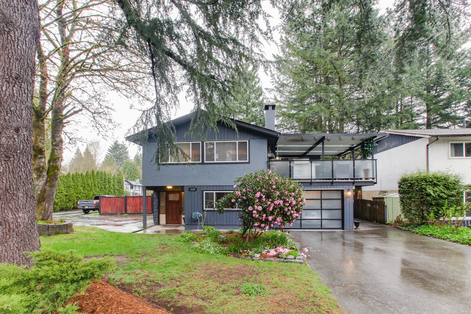 3258 Cornwall Street Port Coquitlam