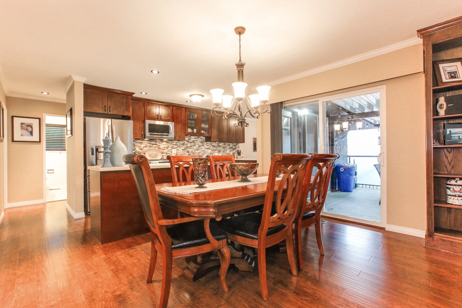 3258 Cornwall Street Port Coquitlam 9