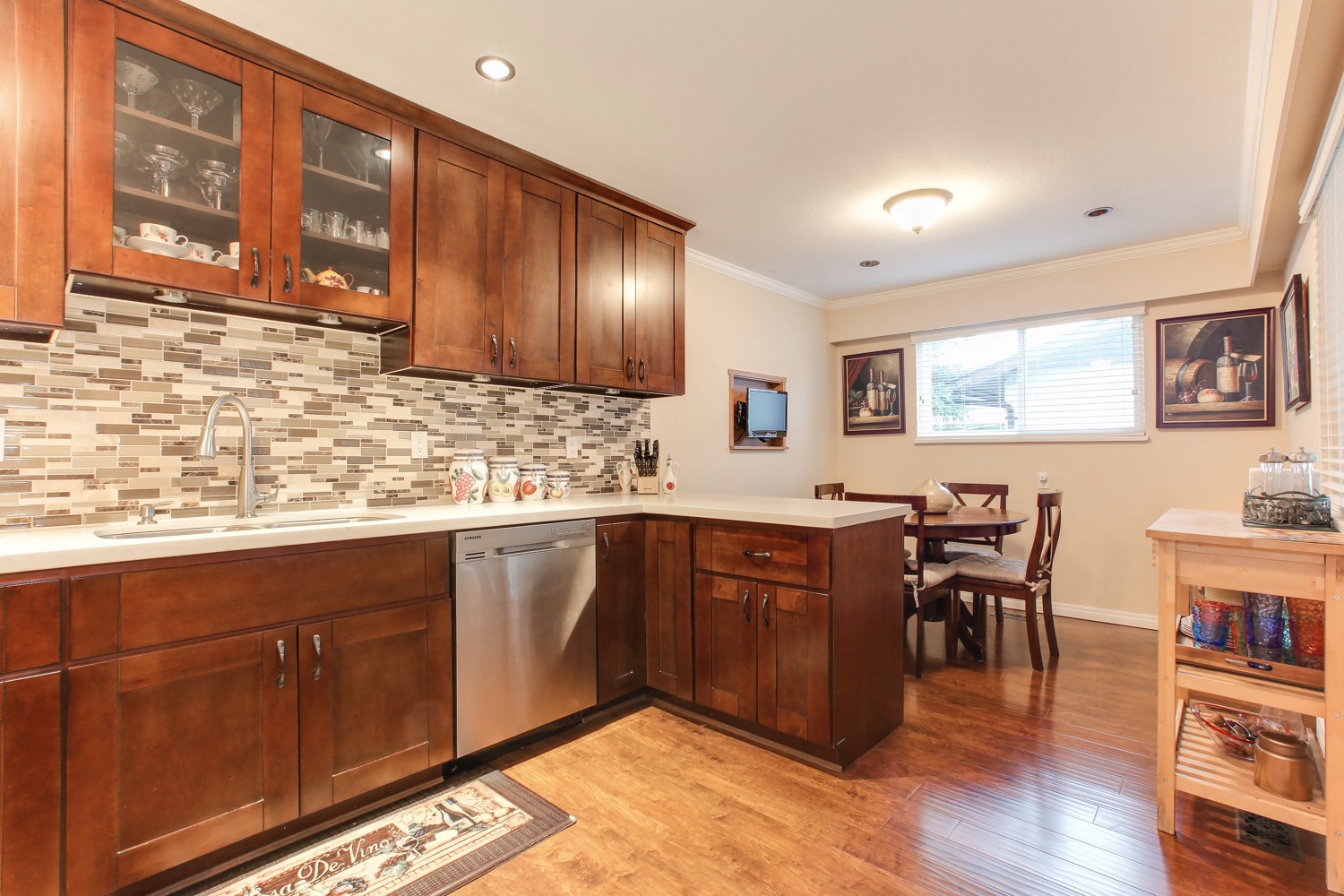 3258 Cornwall Street Port Coquitlam 13