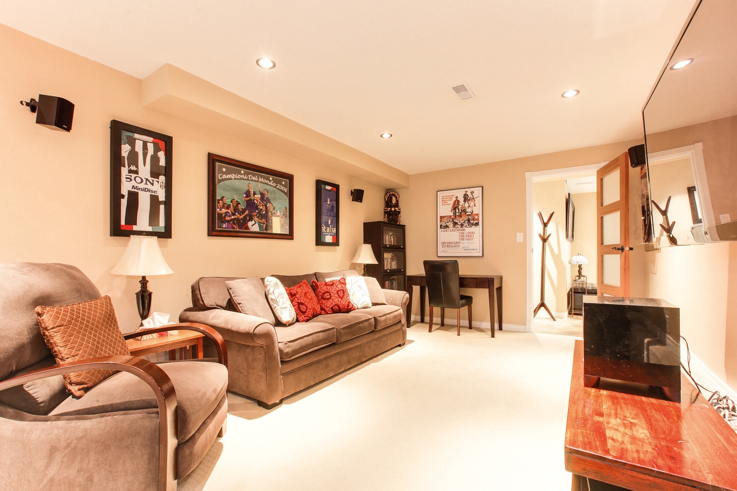 3258 Cornwall Street Port Coquitlam 25