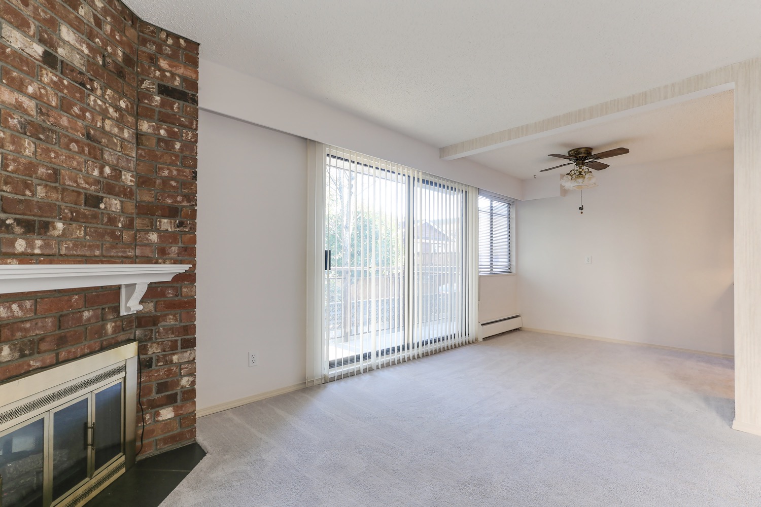 425 ASH STREET 5