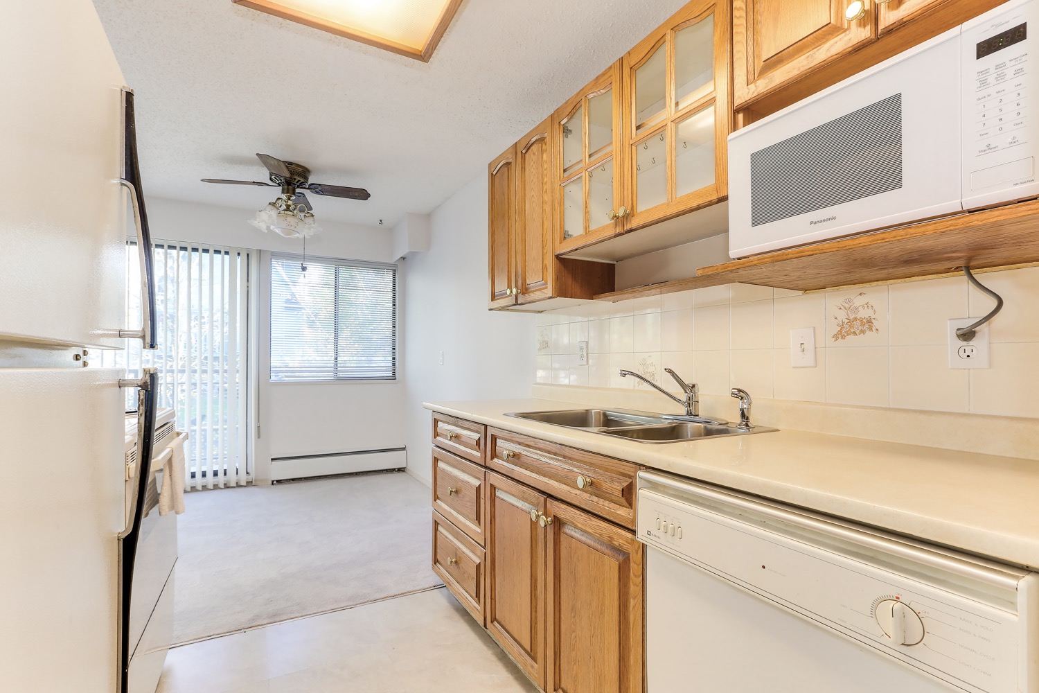 425 ASH STREET 7