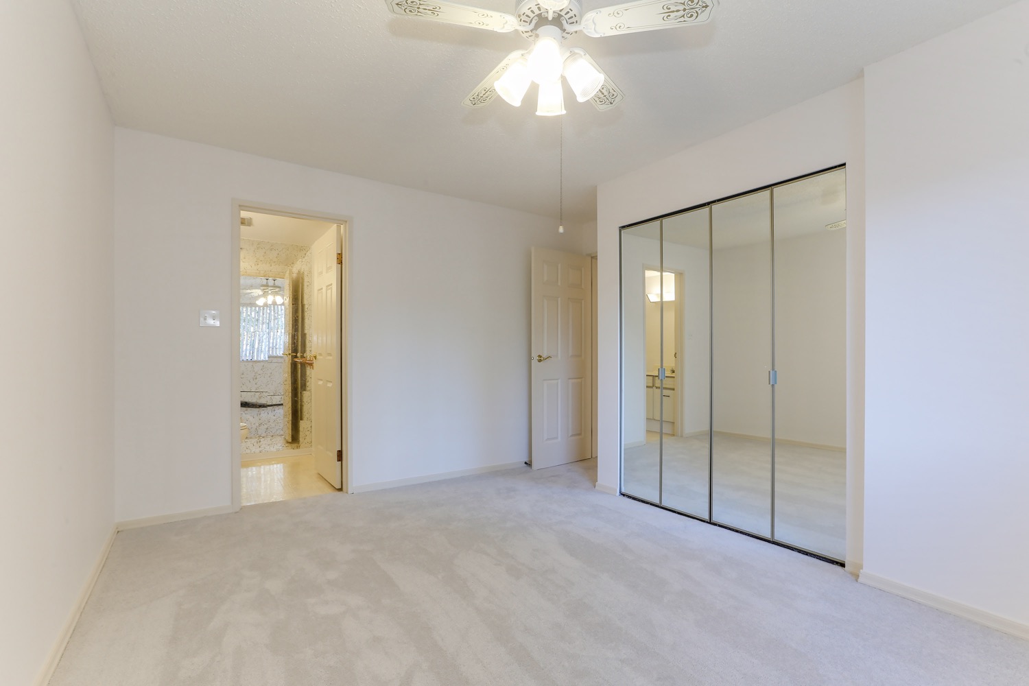 425 ASH STREET 11