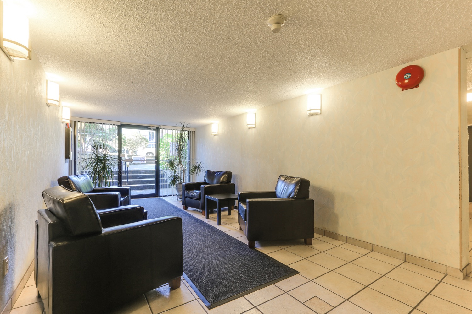 425 ASH STREET 17