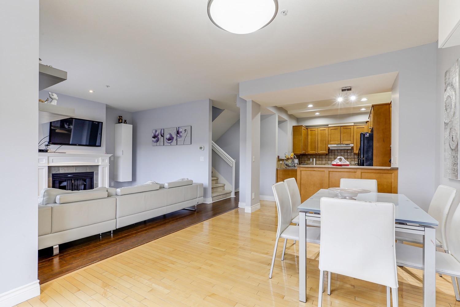 8-16655 64 Avenue Surrey 5